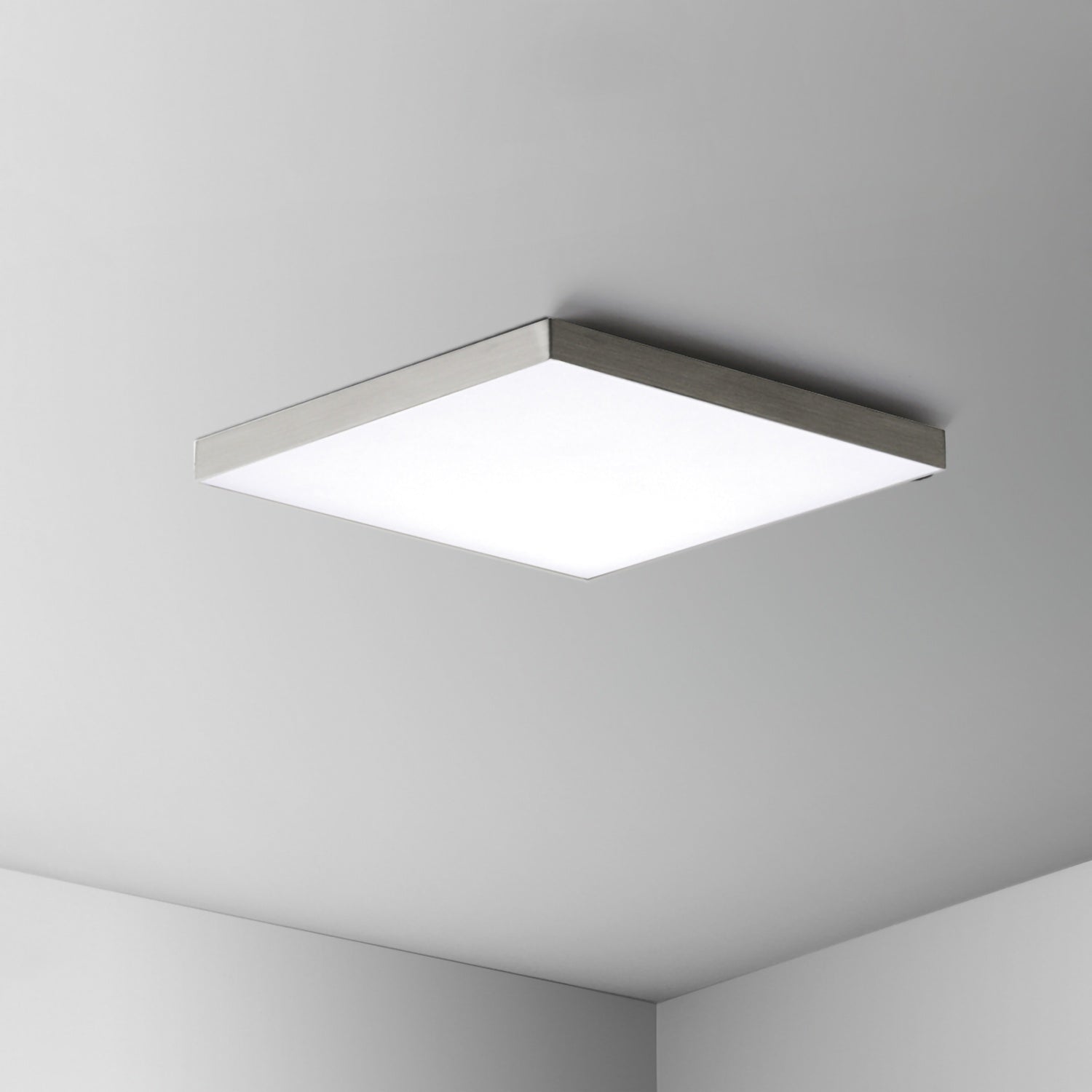 MAXIM, TRIM-FLUSH MOUNT, FLUSH MOUNT CEILING LIGHTS