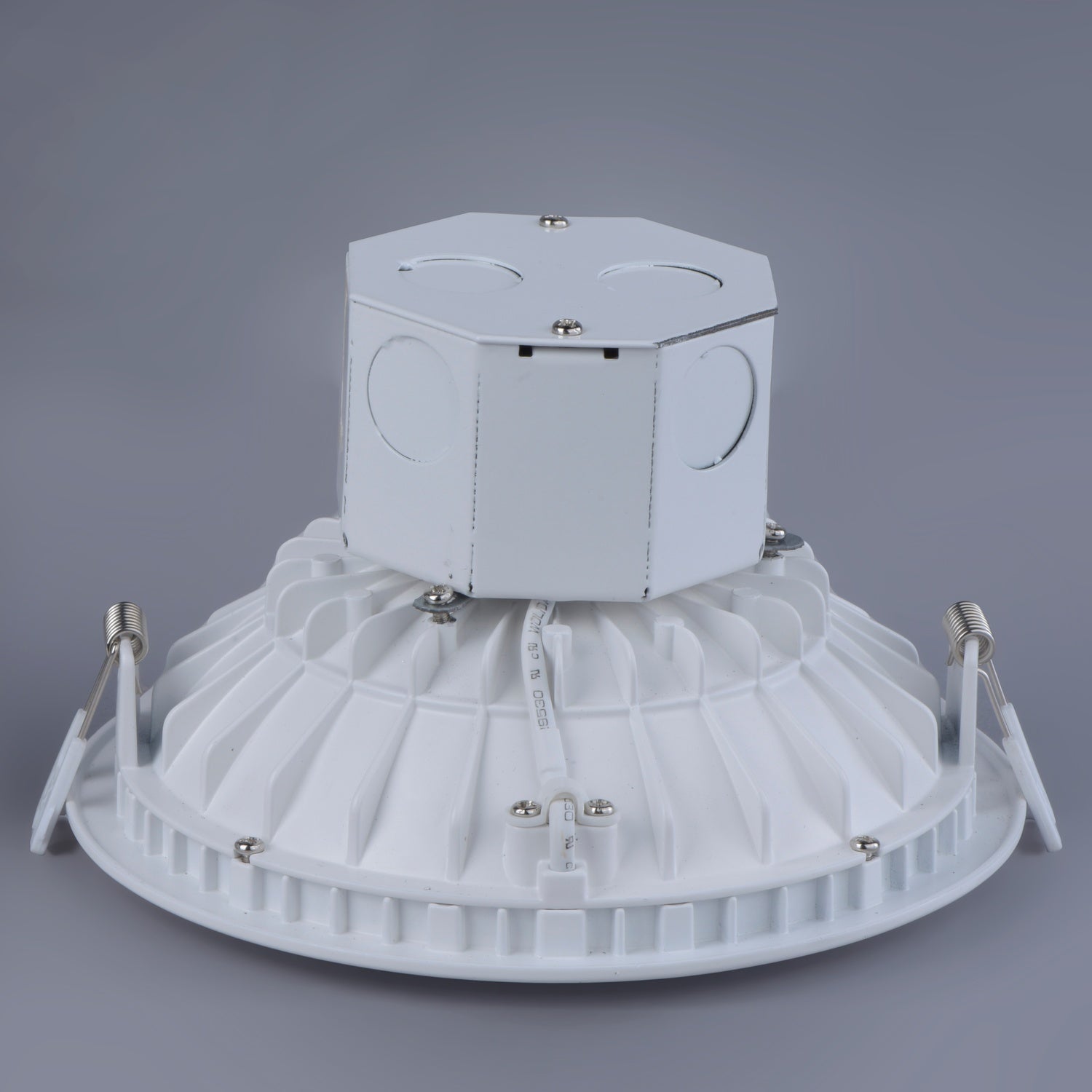 MAXIM, COVE-UTILITY ITEMS, FLUSH MOUNT CEILING LIGHTS