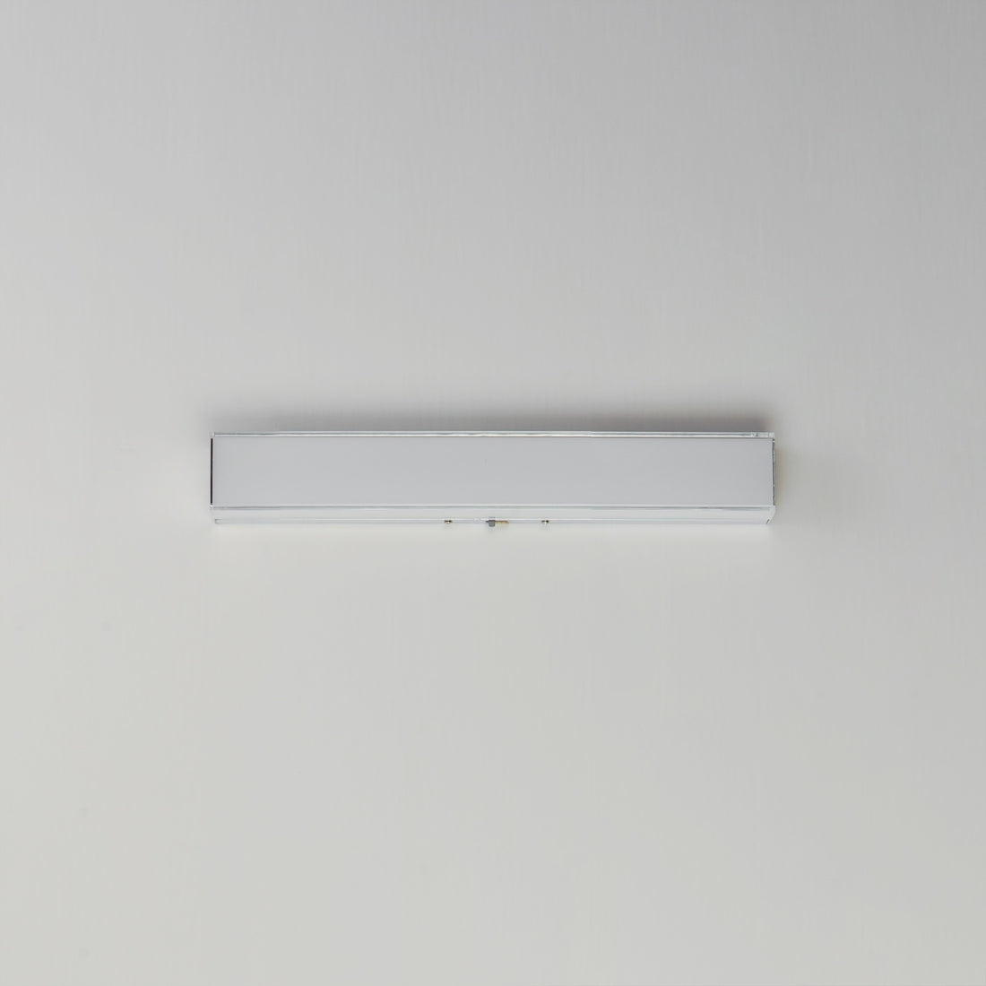 MAXIM, EDGE-BATH VANITY, VANITY LIGHT