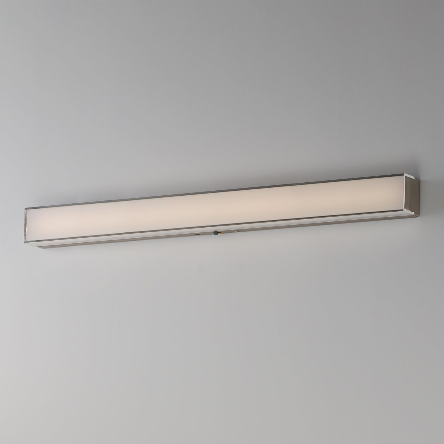 MAXIM, EDGE-BATH VANITY, VANITY LIGHT