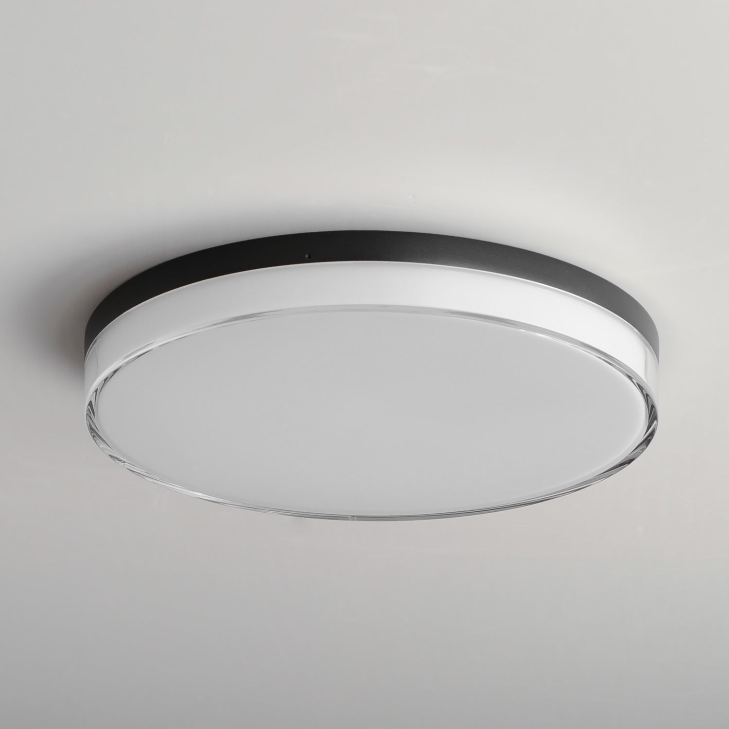 MAXIM, EDGE-FLUSH MOUNT, FLUSH MOUNT CEILING LIGHTS