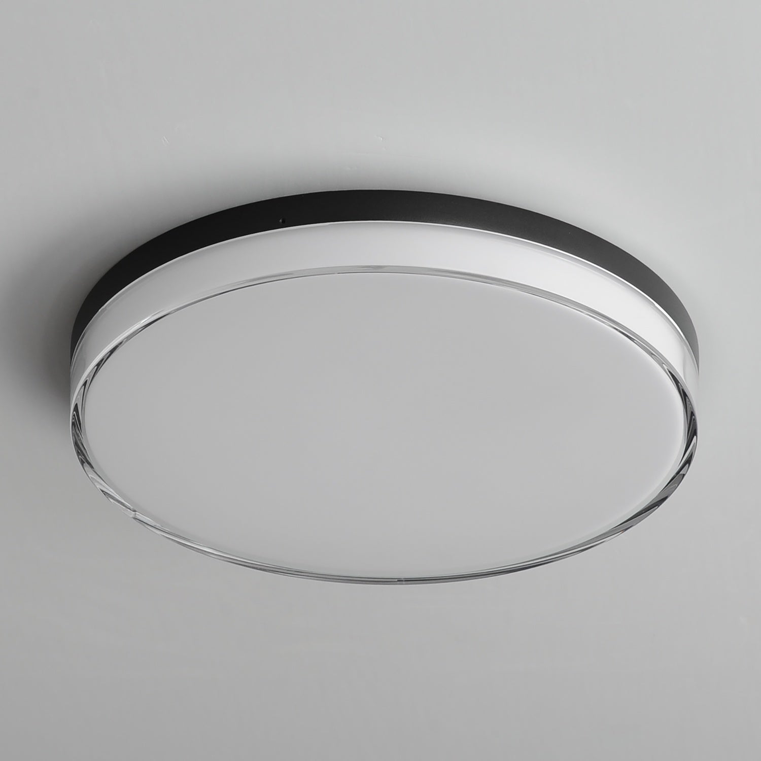 MAXIM, EDGE-FLUSH MOUNT, FLUSH MOUNT CEILING LIGHTS