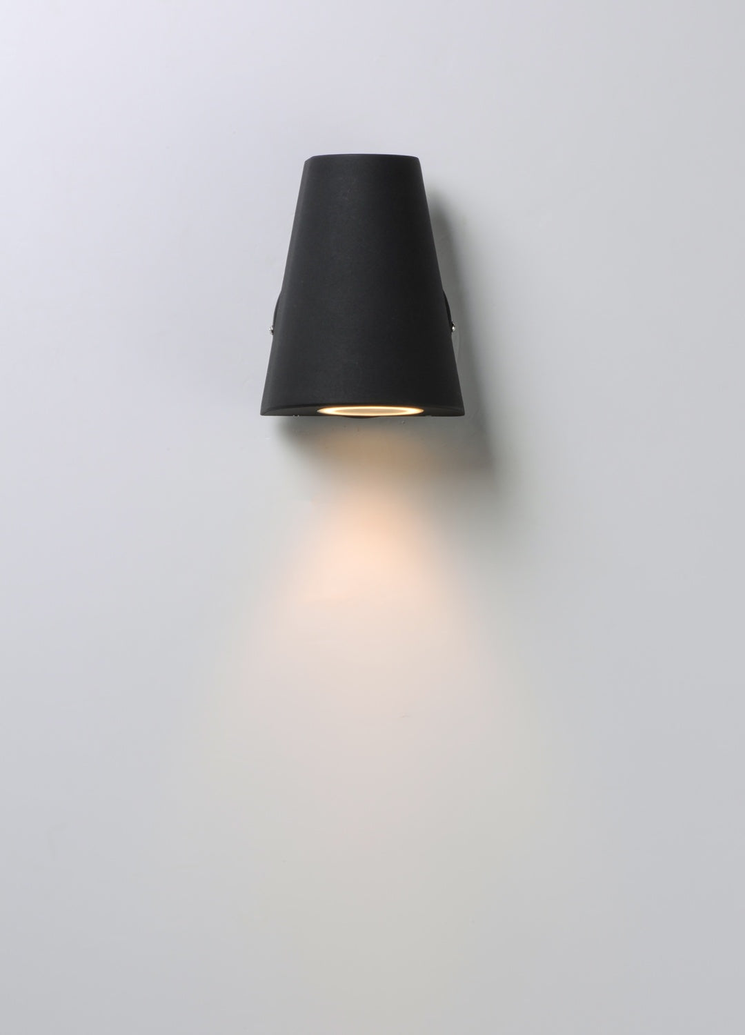 MAXIM, MINI-OUTDOOR WALL MOUNT, OUTDOOR WALL LIGHTS