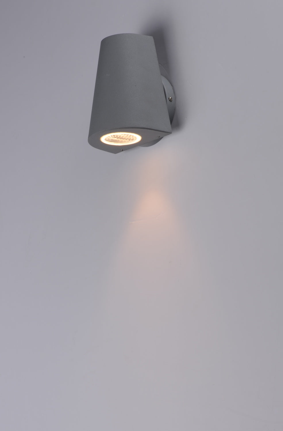MAXIM, MINI-OUTDOOR WALL MOUNT, OUTDOOR WALL LIGHTS