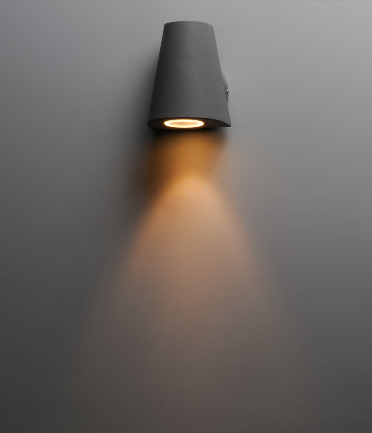 MAXIM, MINI-OUTDOOR WALL MOUNT, OUTDOOR WALL LIGHTS