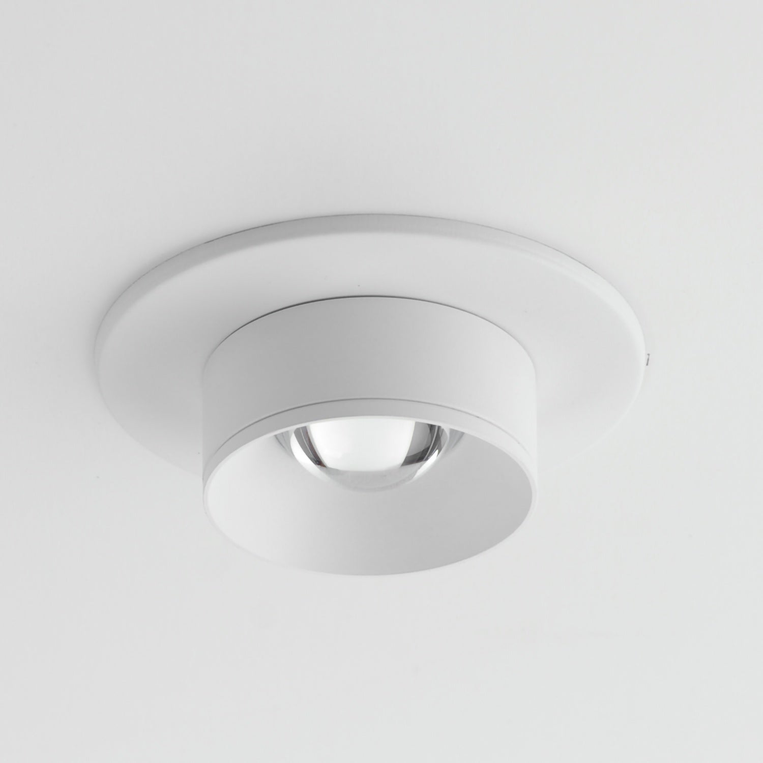 MAXIM, CALDERA-UTILITY ITEMS, FLUSH MOUNT CEILING LIGHTS