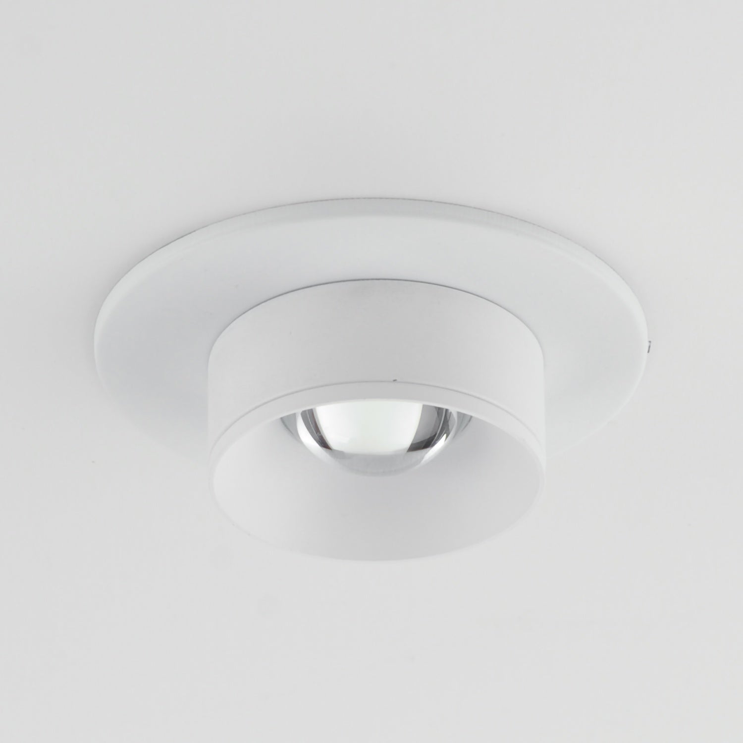 MAXIM, CALDERA-UTILITY ITEMS, FLUSH MOUNT CEILING LIGHTS