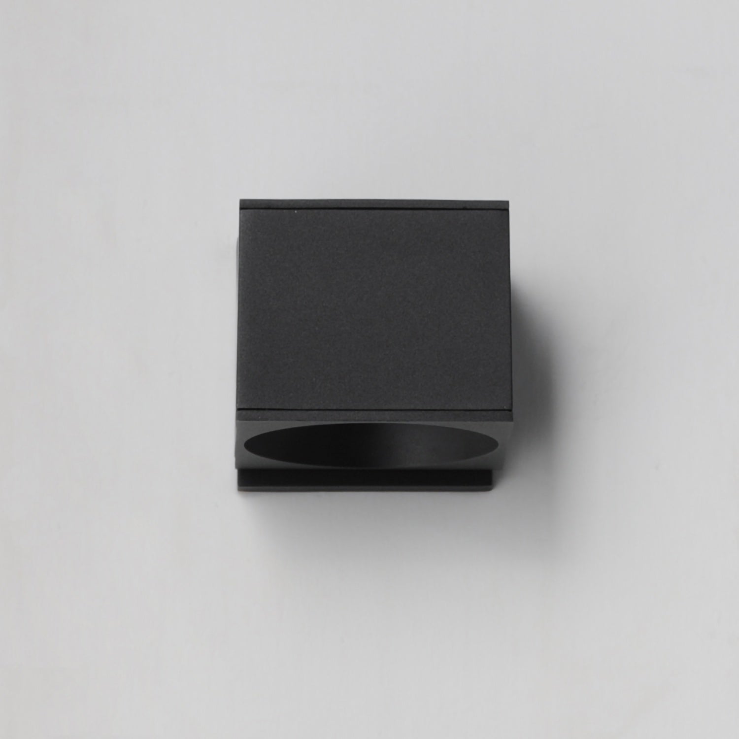 MAXIM, STOUT-WALL SCONCE, OUTDOOR WALL LIGHTS