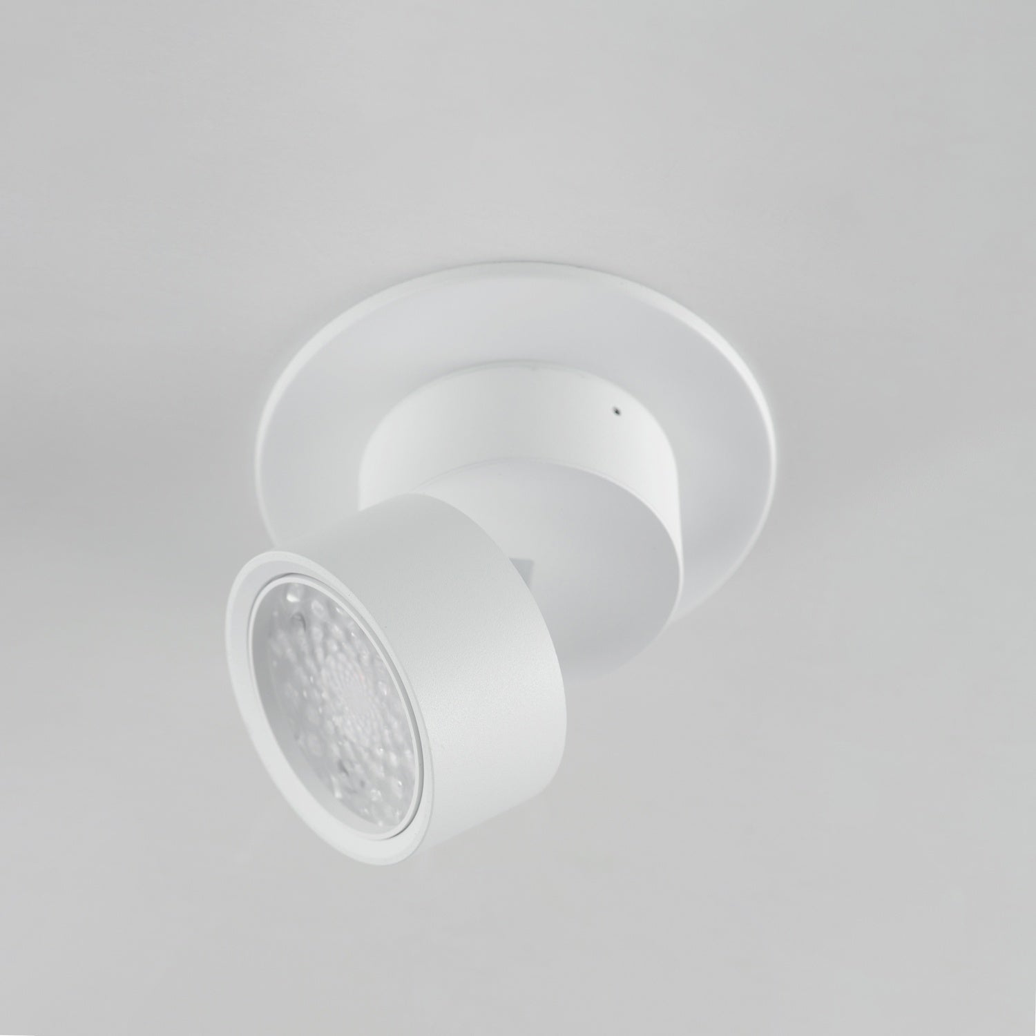 MAXIM, SWINGER-UTILITY ITEMS, FLUSH MOUNT CEILING LIGHTS
