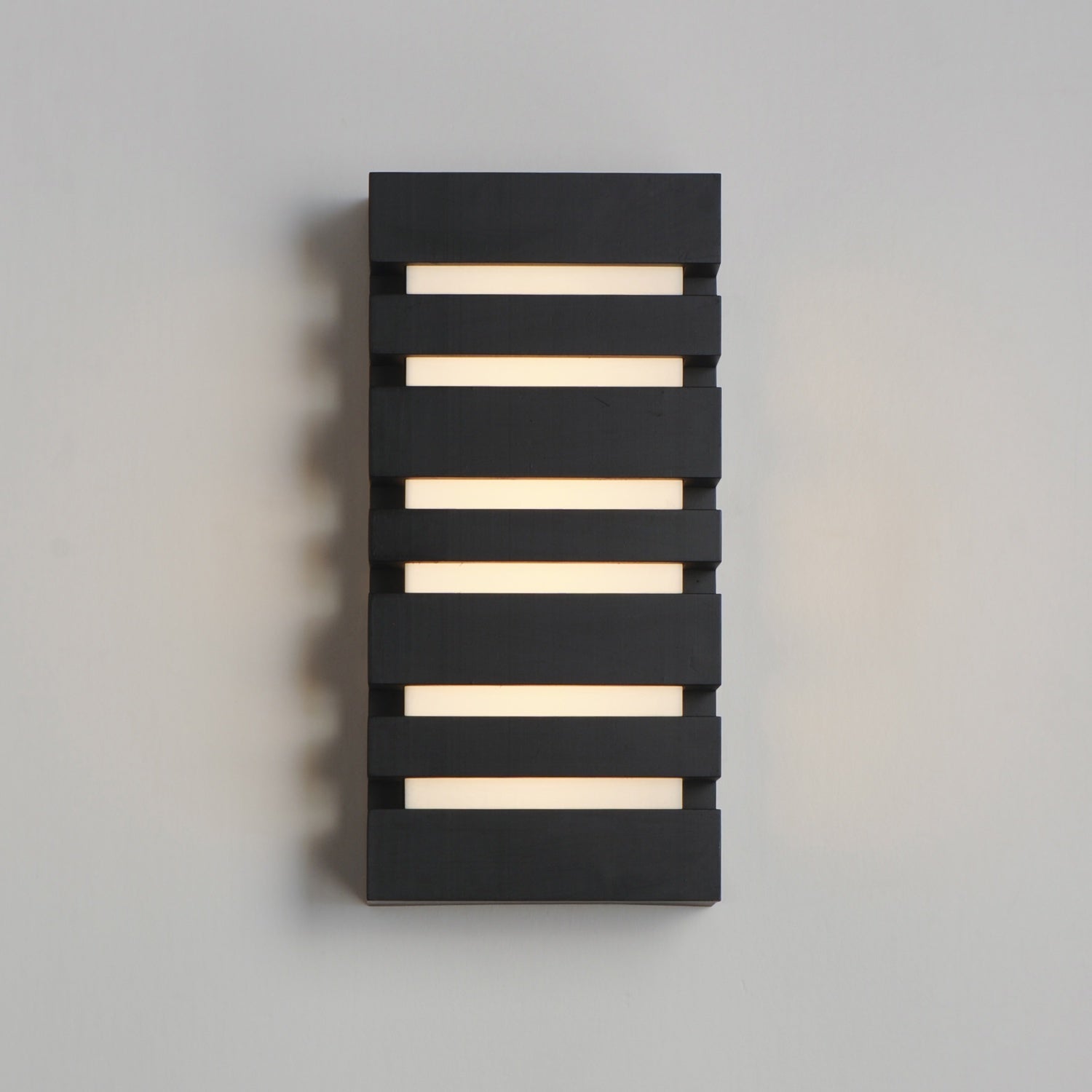 MAXIM, KEYES-OUTDOOR WALL MOUNT, OUTDOOR WALL LIGHTS