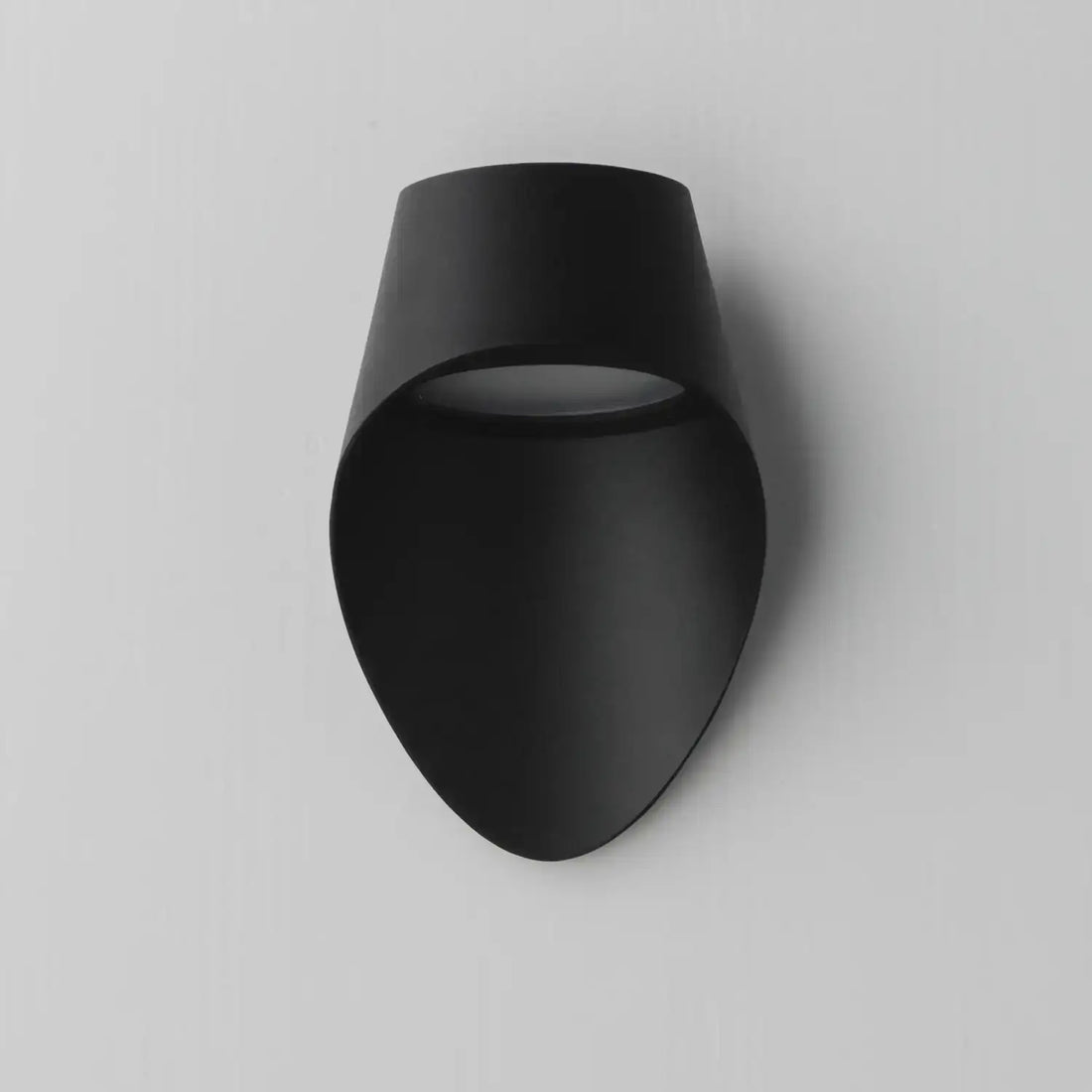MAXIM, CAPE-OUTDOOR WALL MOUNT, OUTDOOR WALL LIGHTS