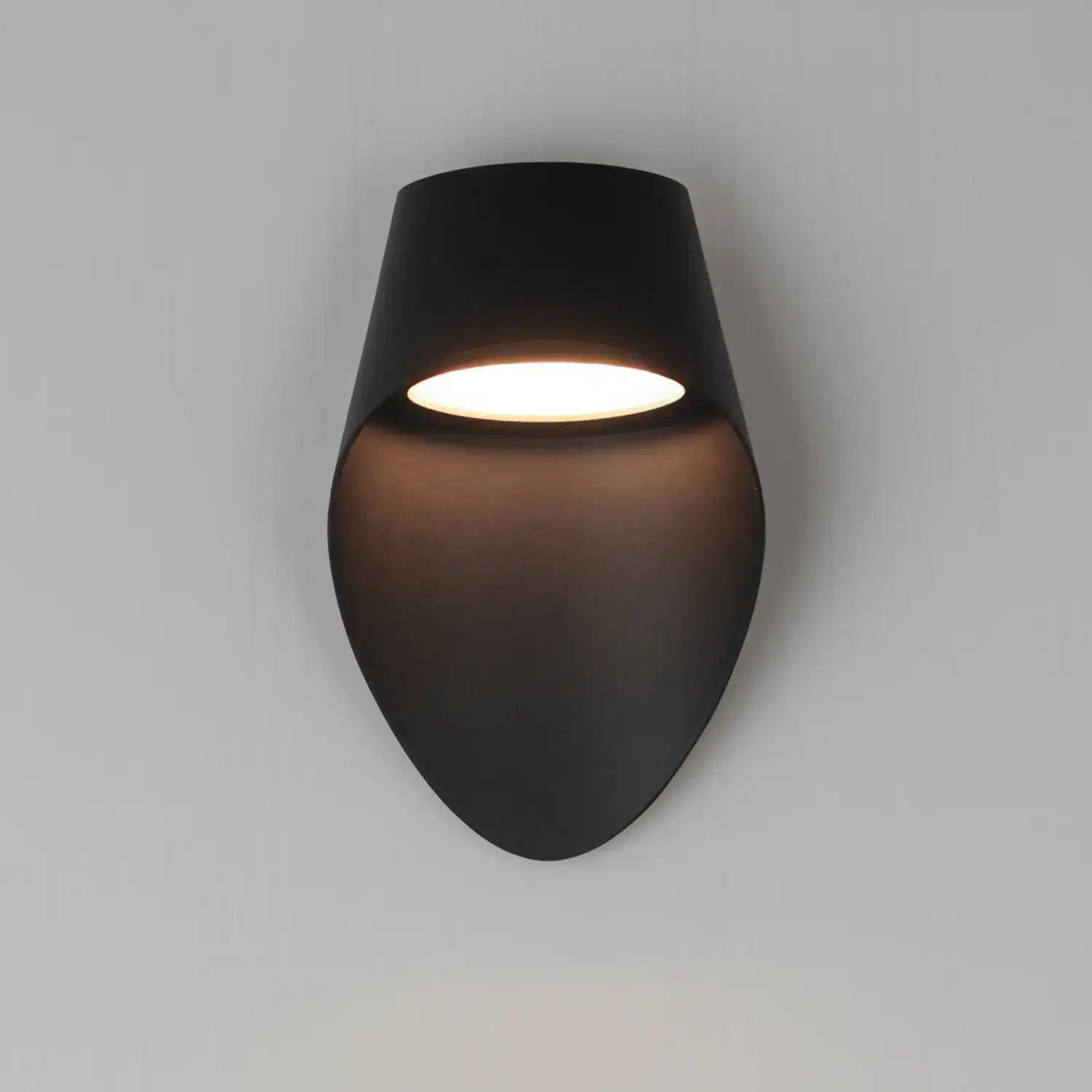 MAXIM, CAPE-OUTDOOR WALL MOUNT, OUTDOOR WALL LIGHTS