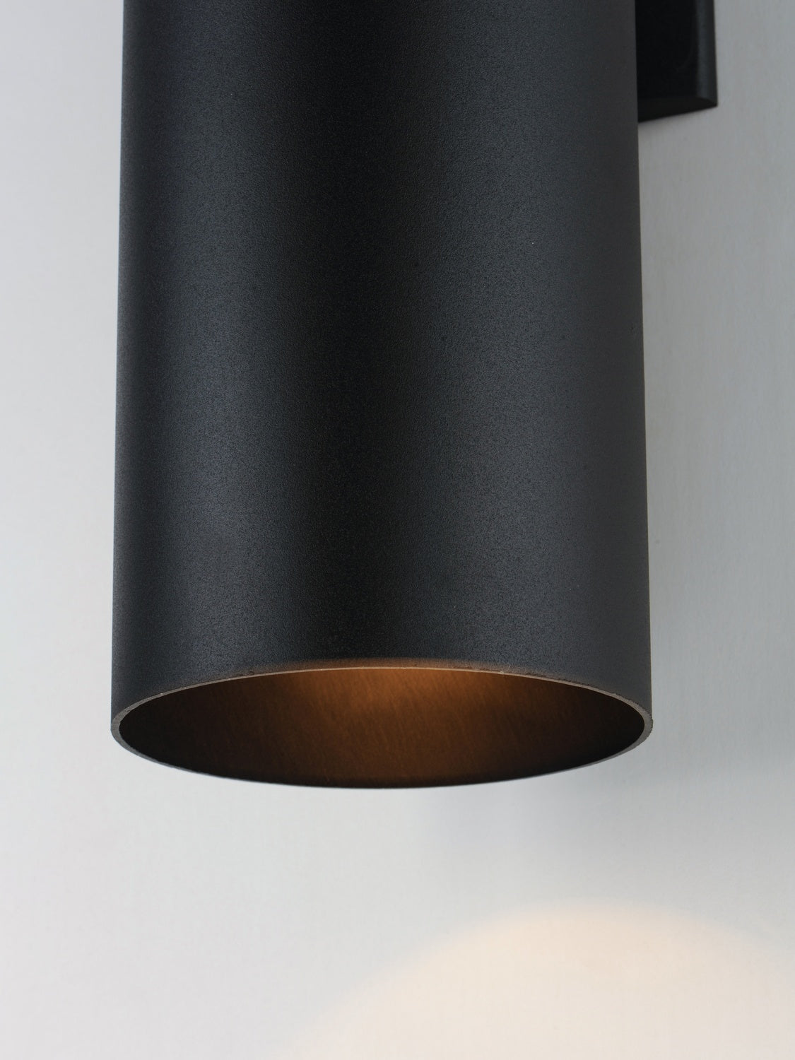 MAXIM, OUTPOST-OUTDOOR WALL MOUNT, OUTDOOR WALL LIGHTS