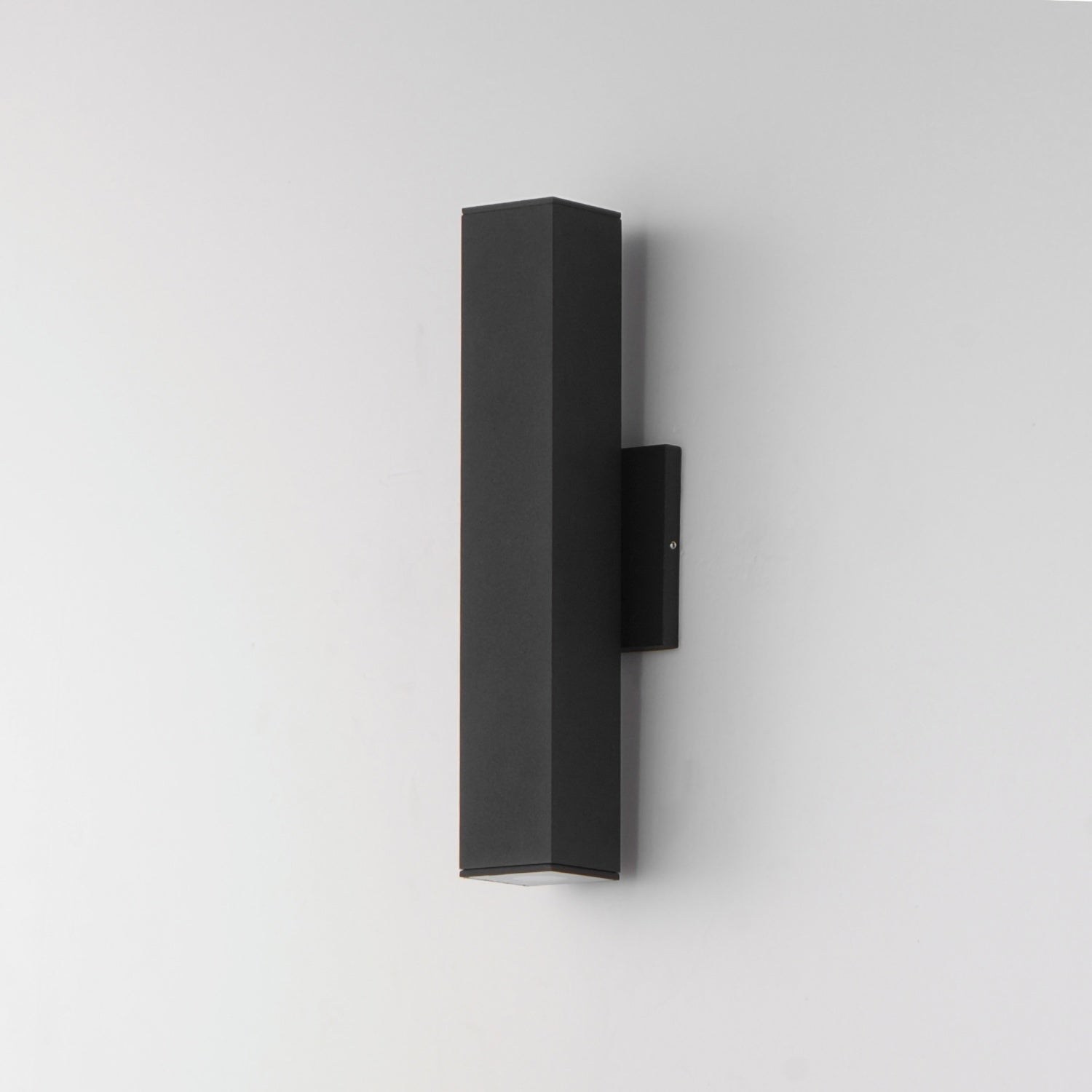 MAXIM, CULVERT-OUTDOOR WALL MOUNT, OUTDOOR WALL LIGHTS