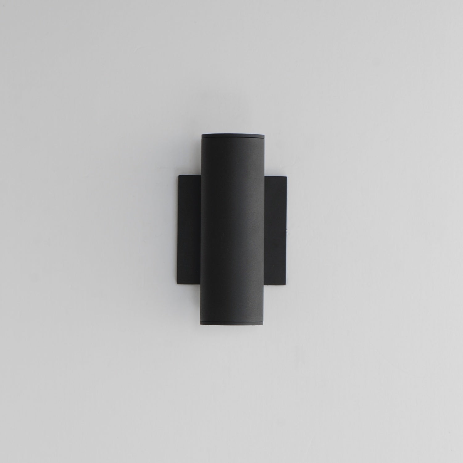 MAXIM, CALIBRO-OUTDOOR WALL MOUNT, OUTDOOR WALL LIGHTS