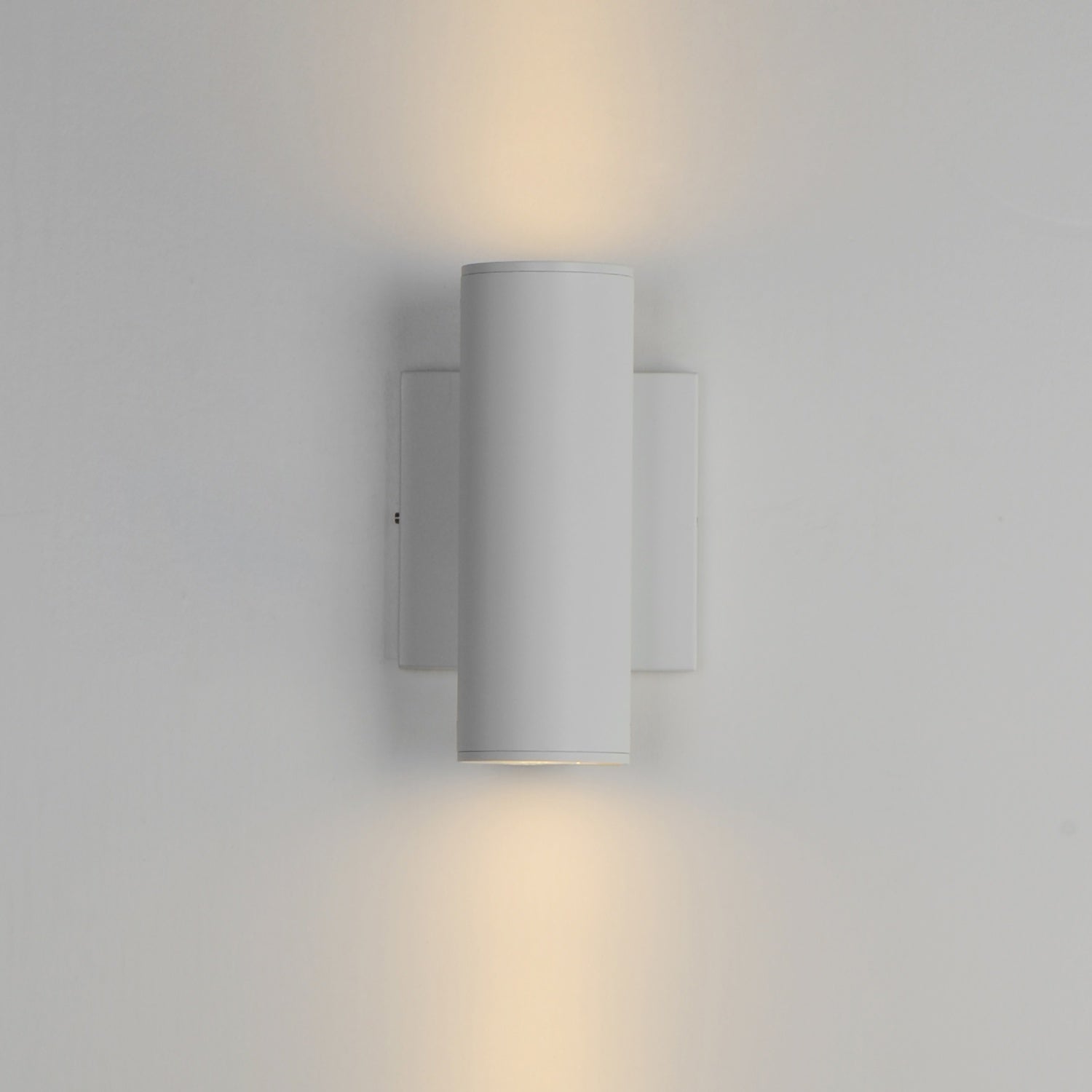 MAXIM, CALIBRO-OUTDOOR WALL MOUNT, OUTDOOR WALL LIGHTS
