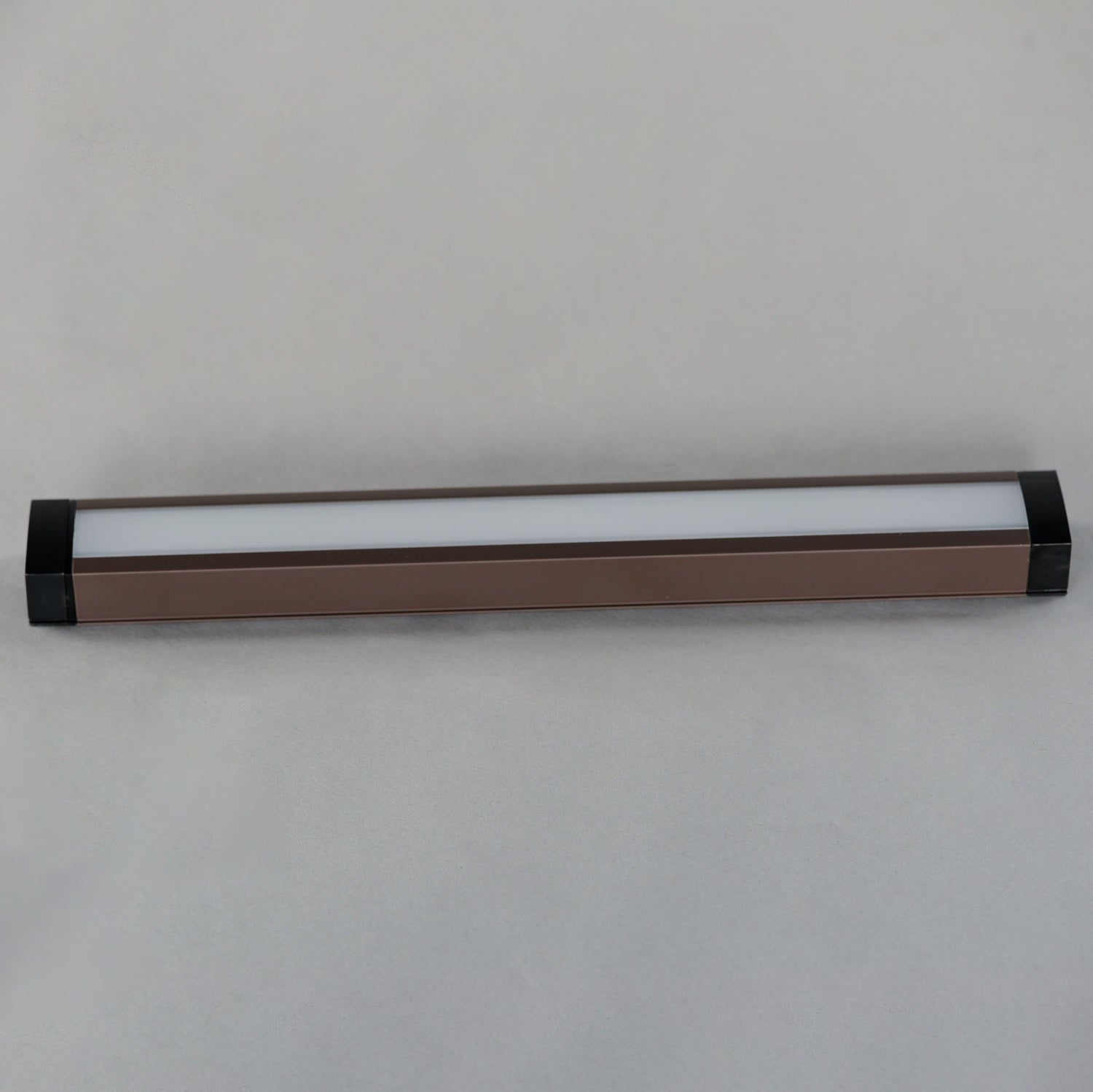 MAXIM CounterMax 120V Slim LED UC White Tunable - DO NOT SHOW ON WEBSITE