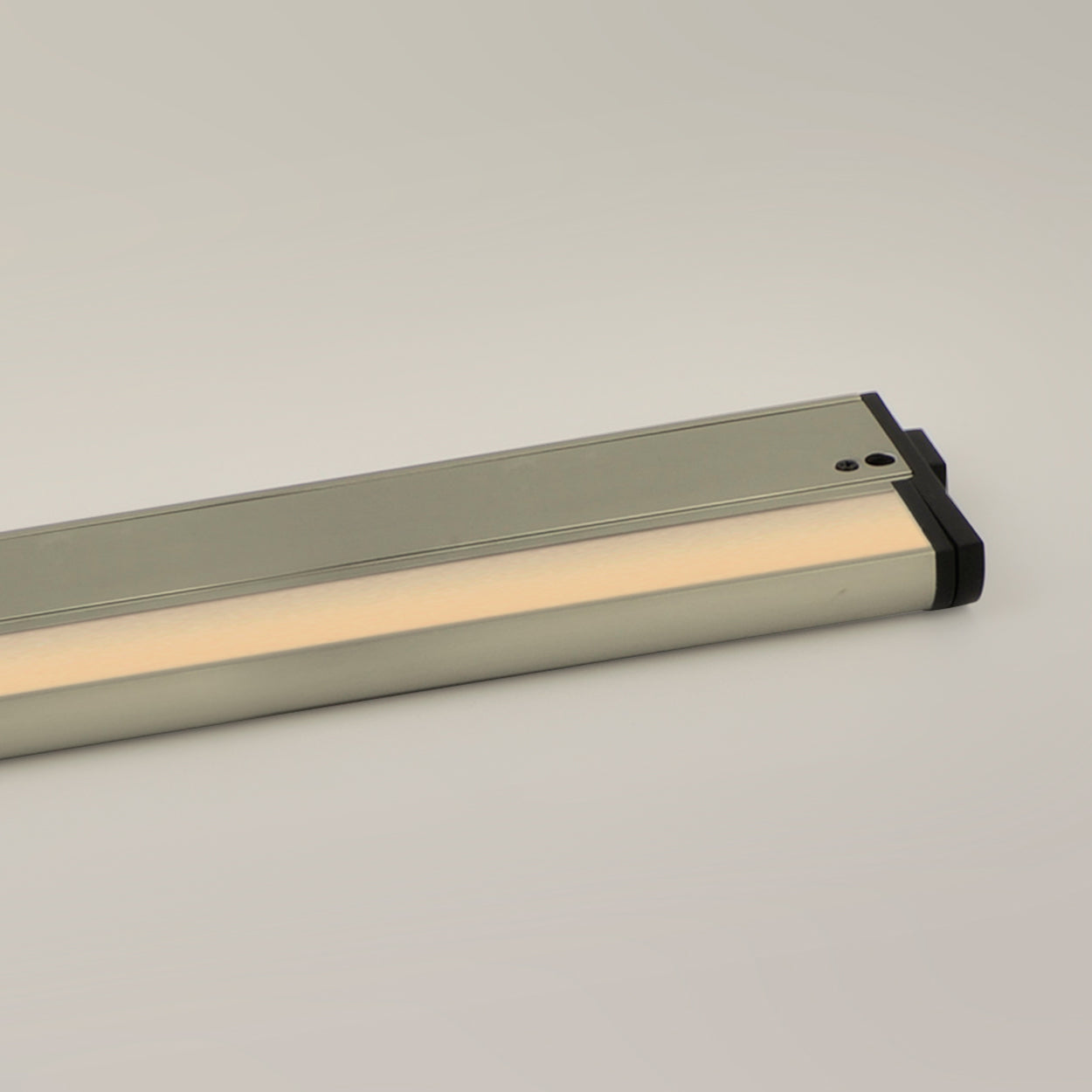 MAXIM COUNTERMAX 5K-UNDER CABINET - Cabinets & Bar