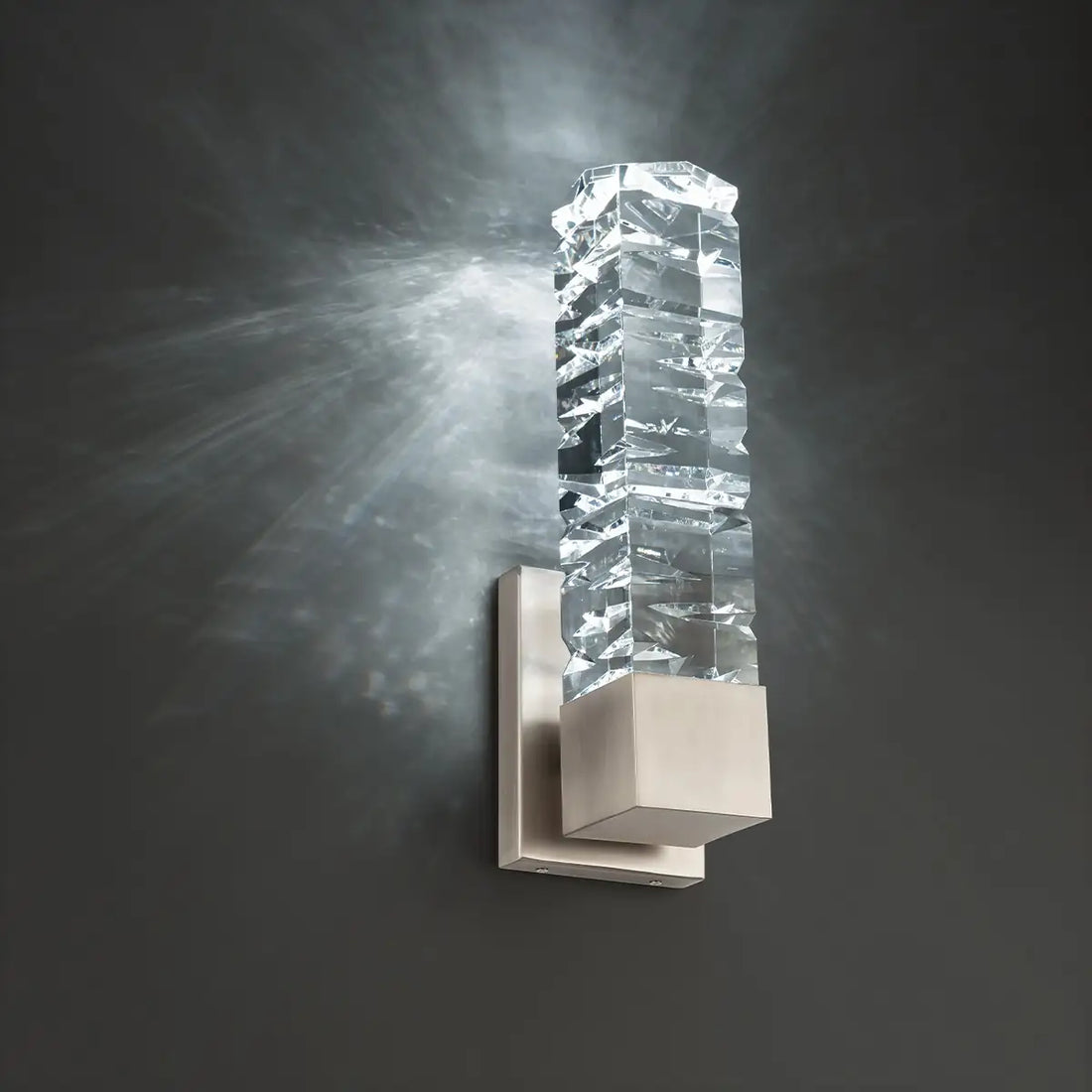 MODERN FORMS, JULIET WALL & BATH LIGHT, BATH VANITY LIGHT