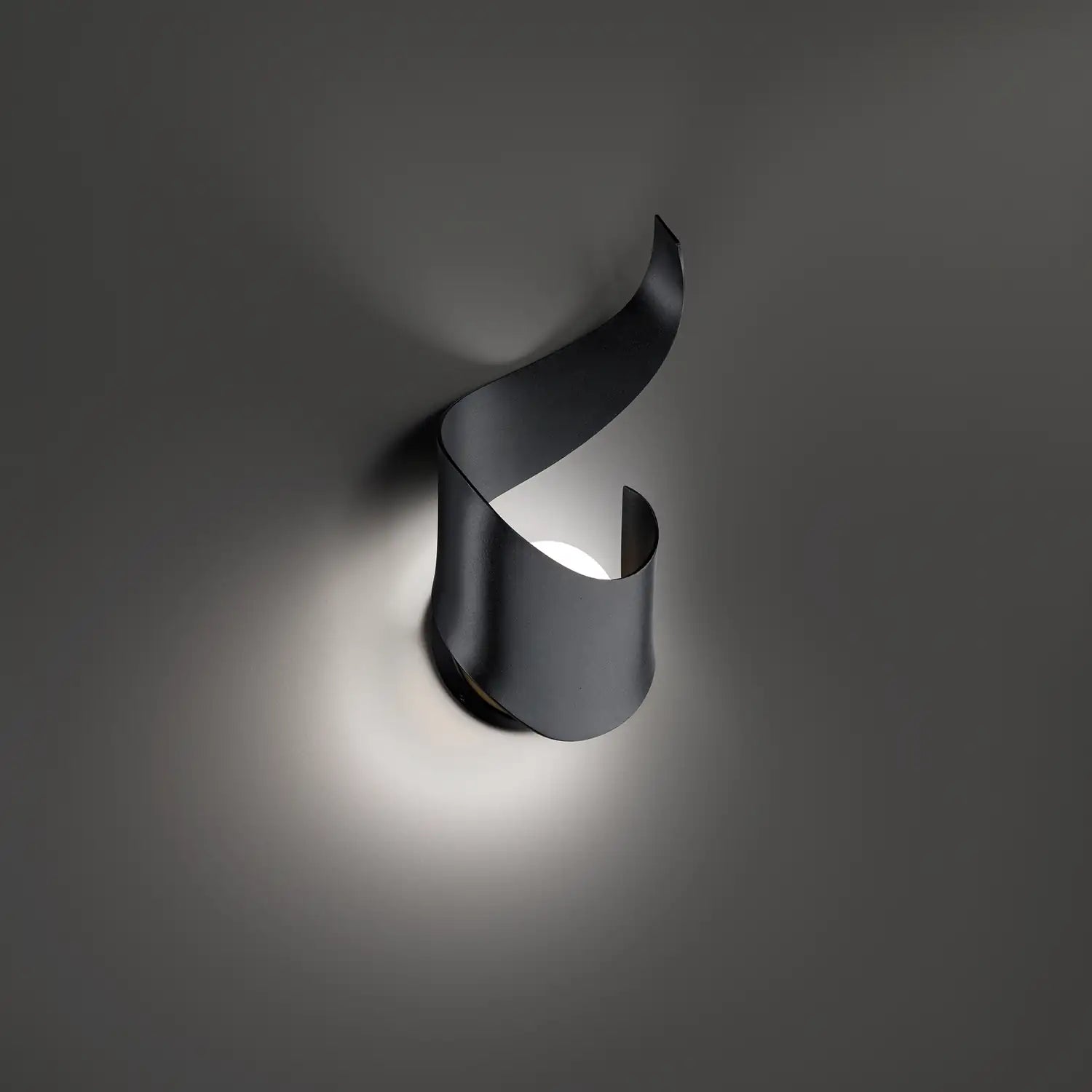 MODERN FORMS, FLAMME OUTDOOR WALL LIGHT, OUTDOOR WALL LIGHTS