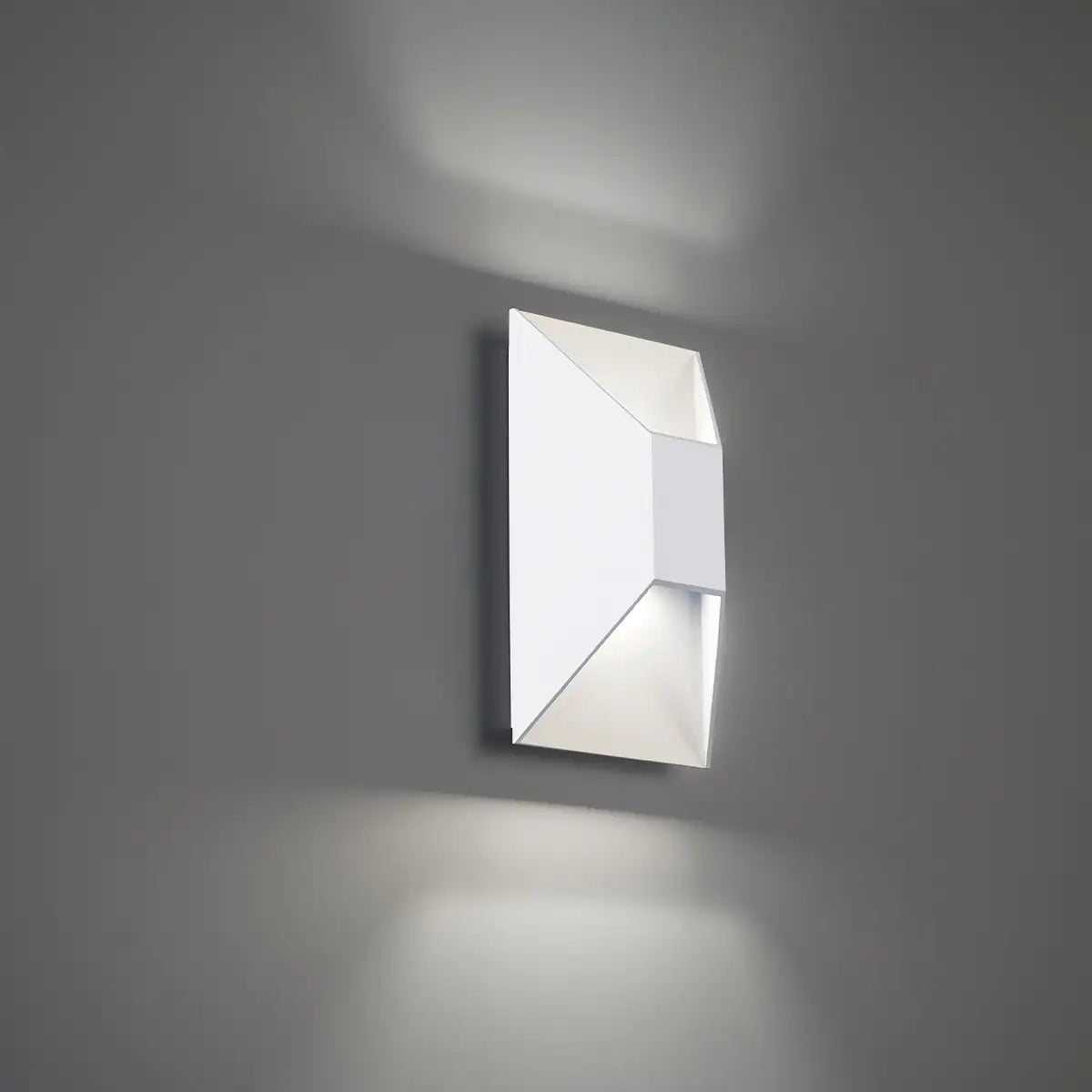 MODERN FORMS, MAGLEV OUTDOOR WALL LIGHT, OUTDOOR WALL LIGHTS