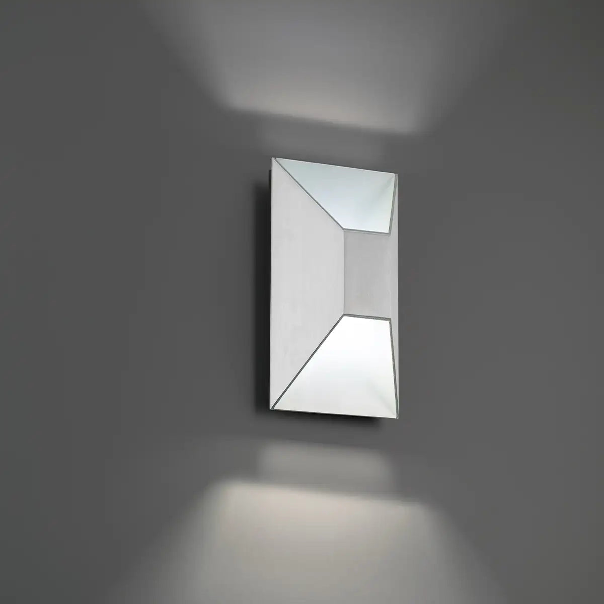 MODERN FORMS, MAGLEV OUTDOOR WALL LIGHT, OUTDOOR WALL LIGHTS