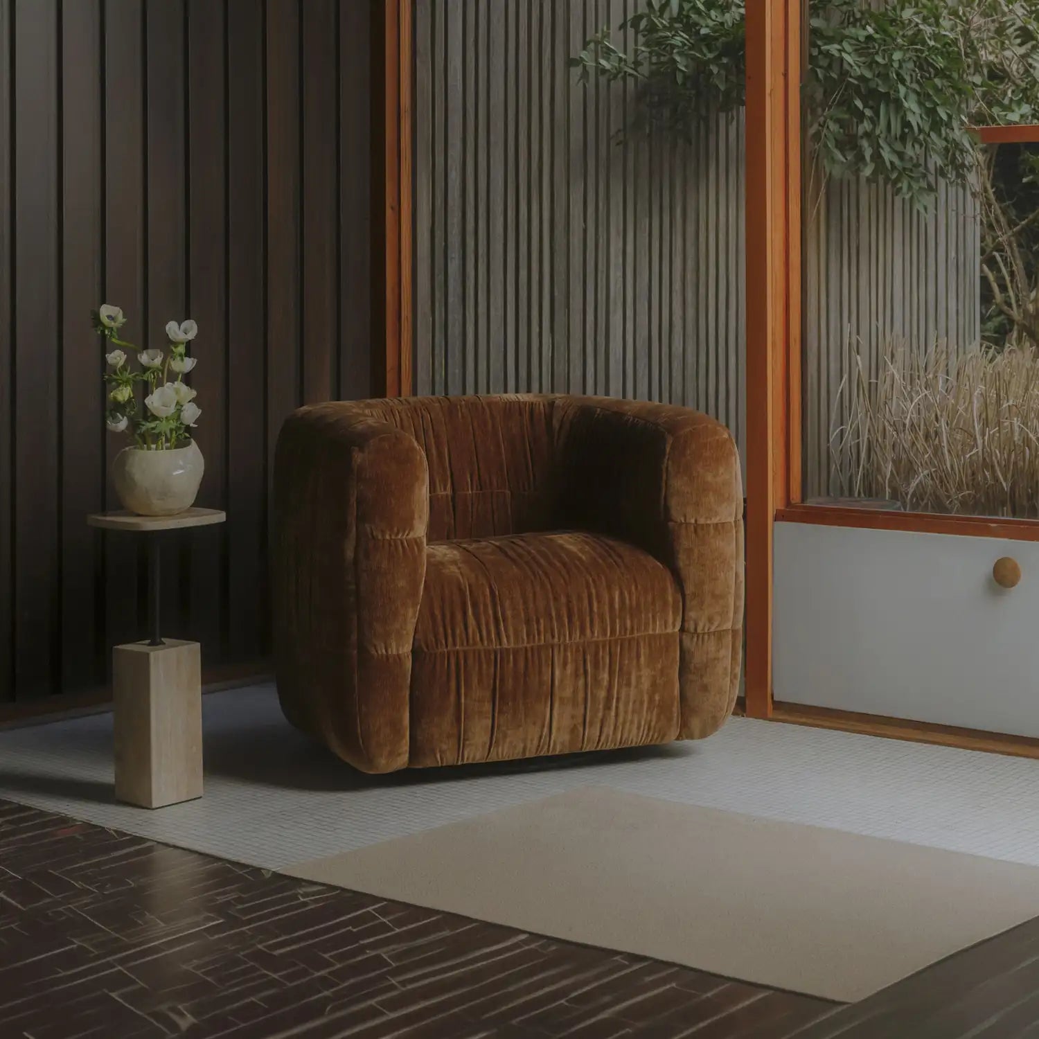 MOES, ROBSON ACCENT CHAIRS, LOUNGE