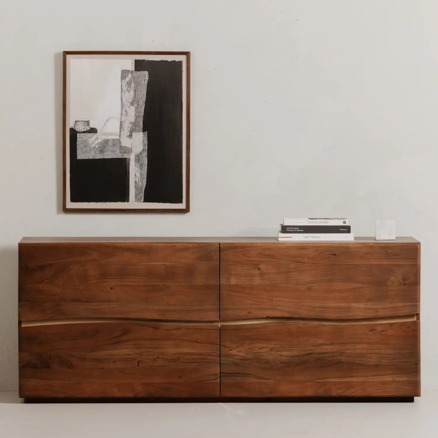 MOES, WATSON DRESSERS, DRESSERS