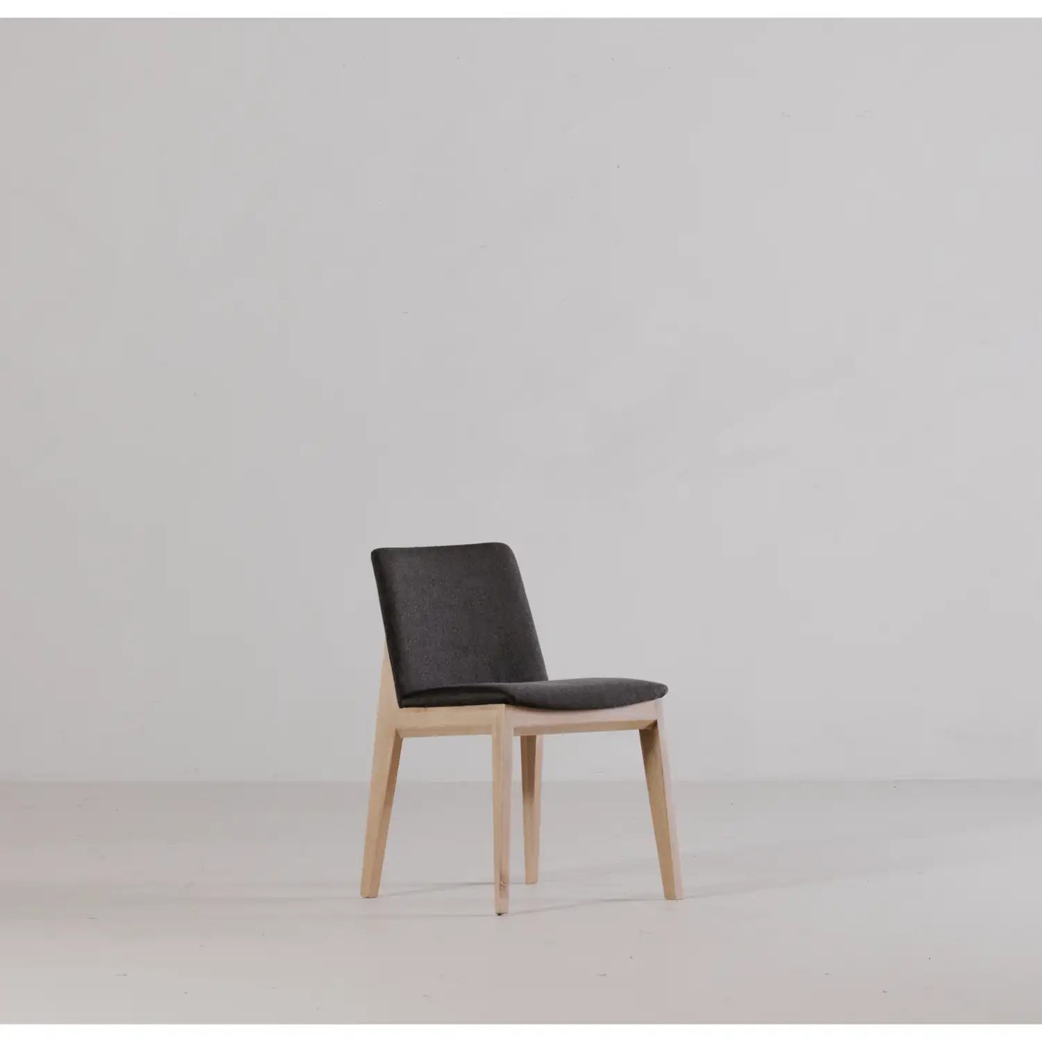 MOE'S HOME COLLECTION BC-1086-25 d50292a3-62af-438a-81ac-2f7511514e18