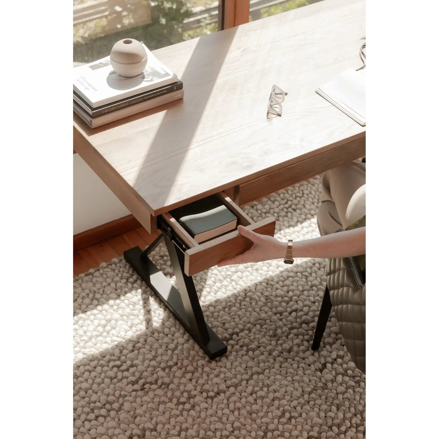MOES PROFECTO DESKS - Desks