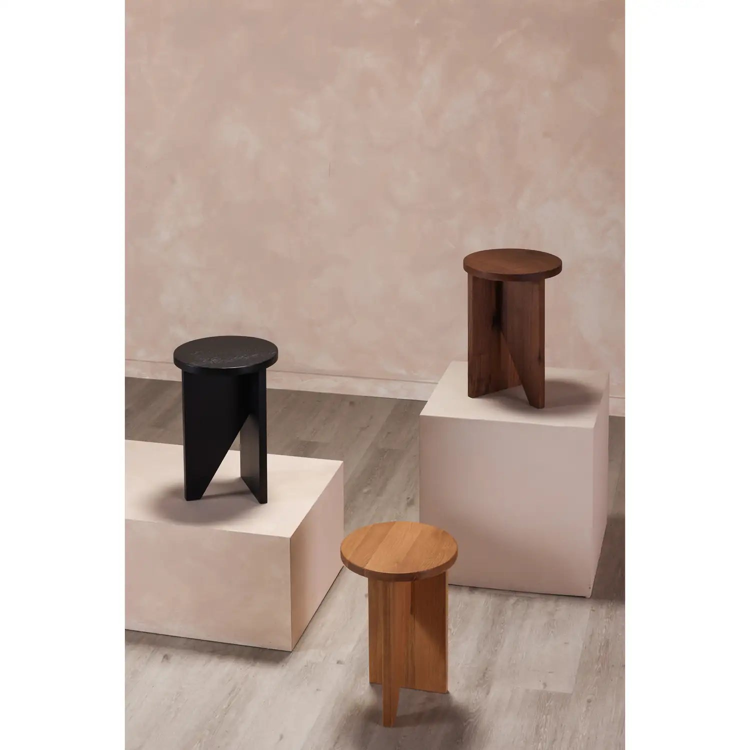 MOES GRACE ACCENT TABLES - Side