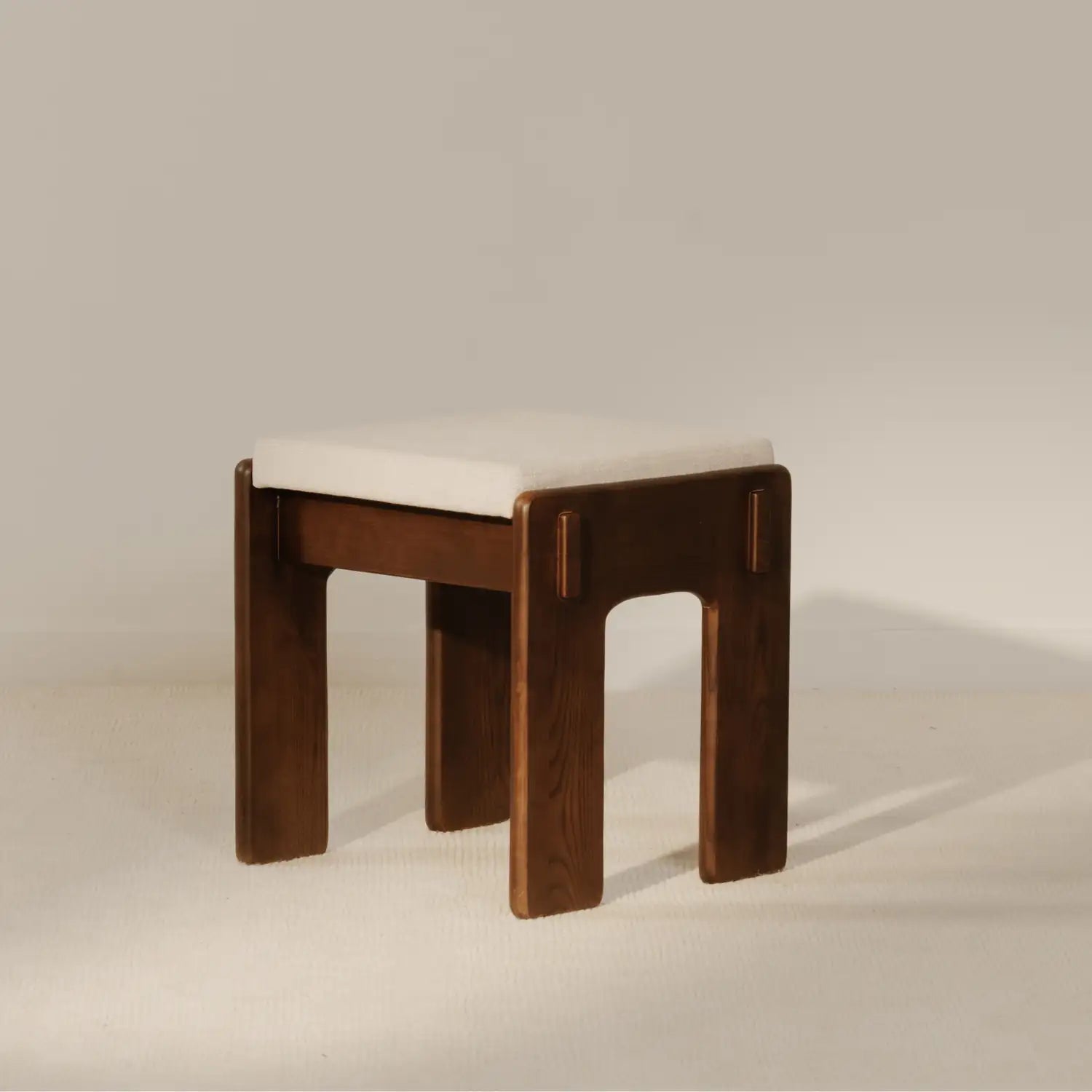 MOES, ASHBY COUNTER STOOLS, BAR STOOLS