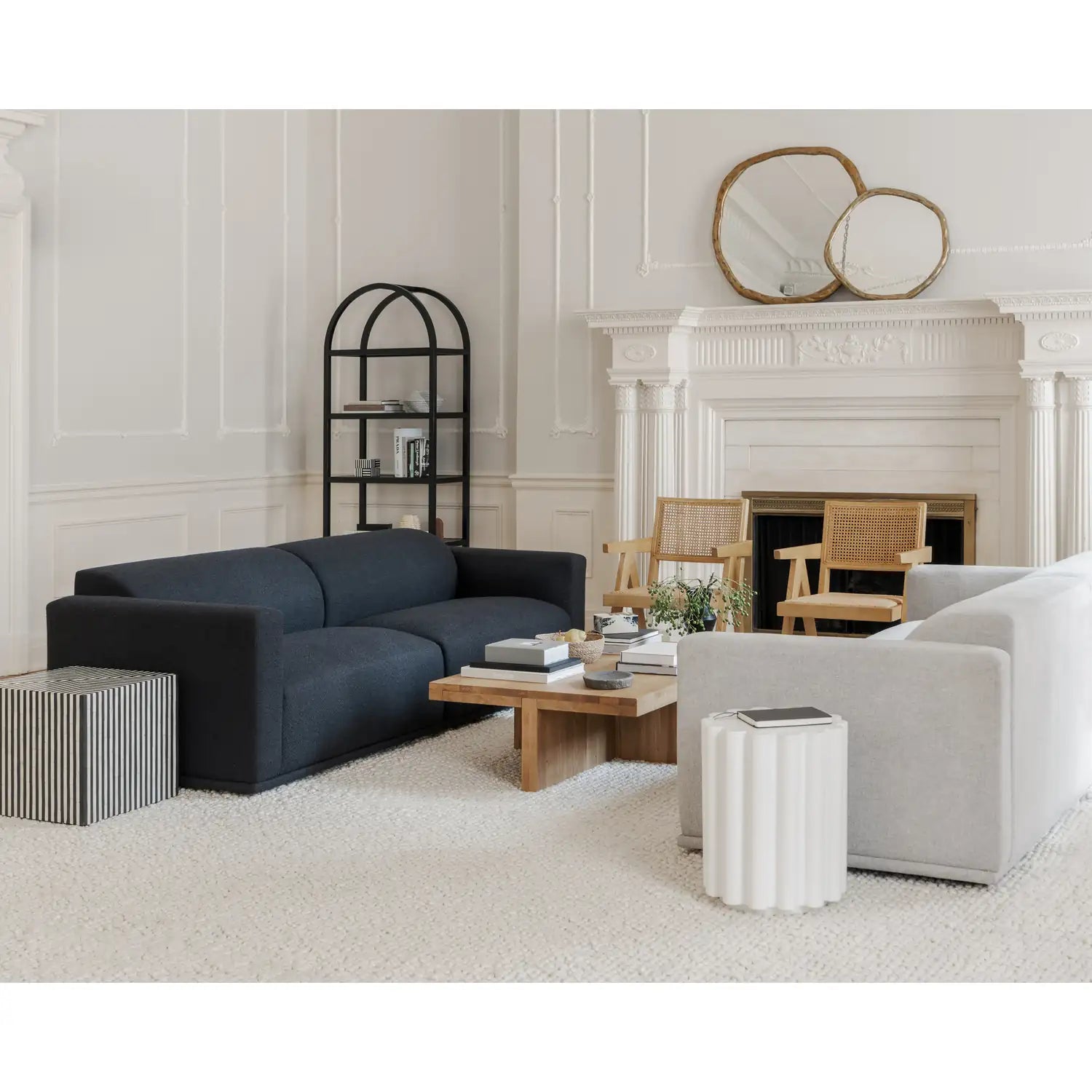 MOES TAFFY ACCENT TABLES - Side