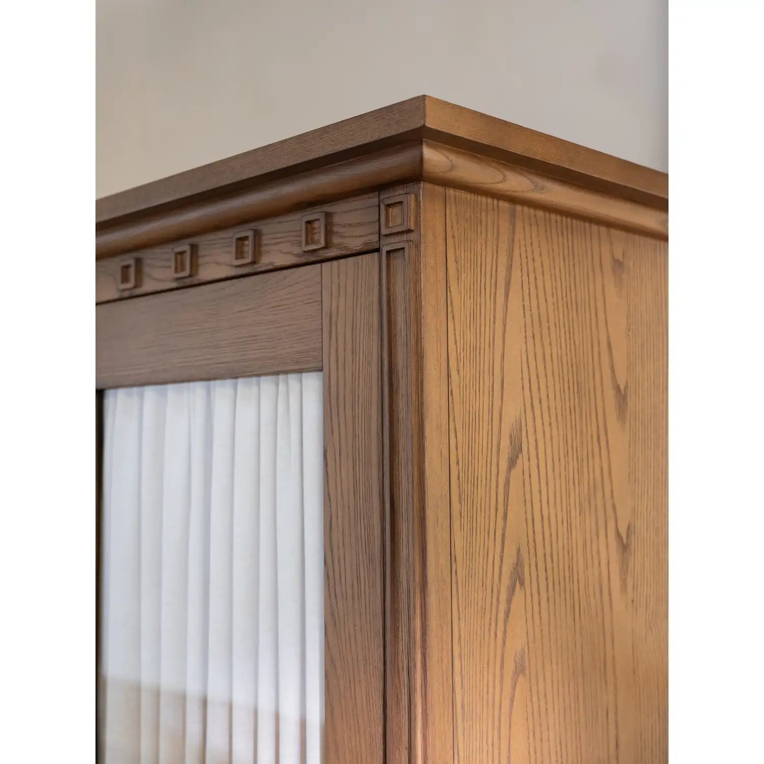 MOES LILLIAN CABINETS - Cabinets & Bar