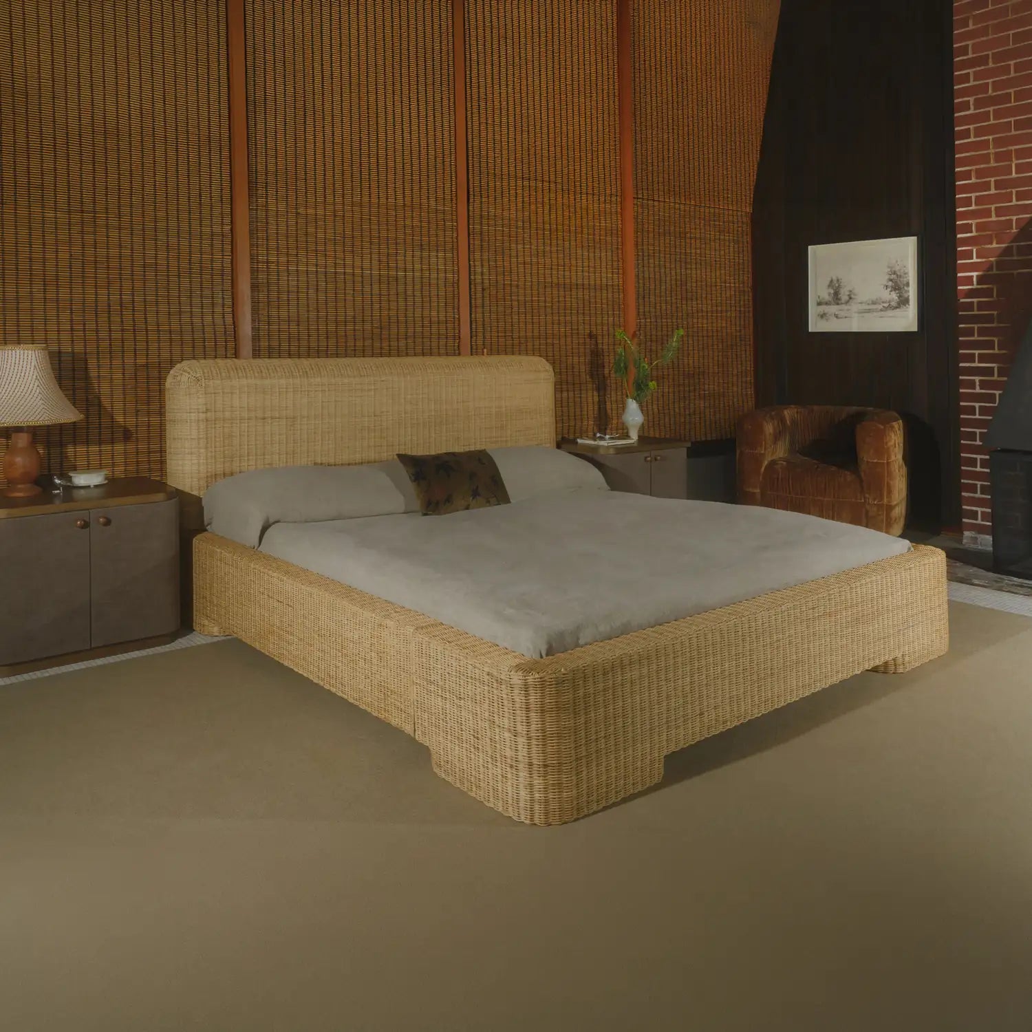 MOE'S, CLAUDIA BEDS, BEDS