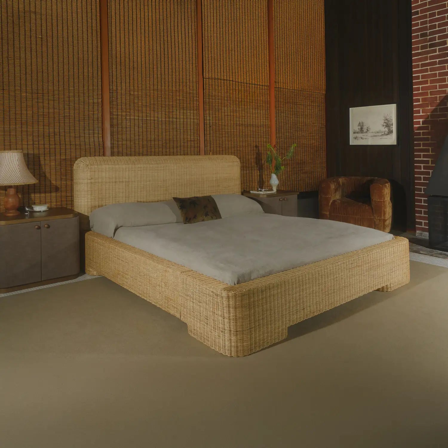 MOE'S, CLAUDIA BEDS, BEDS