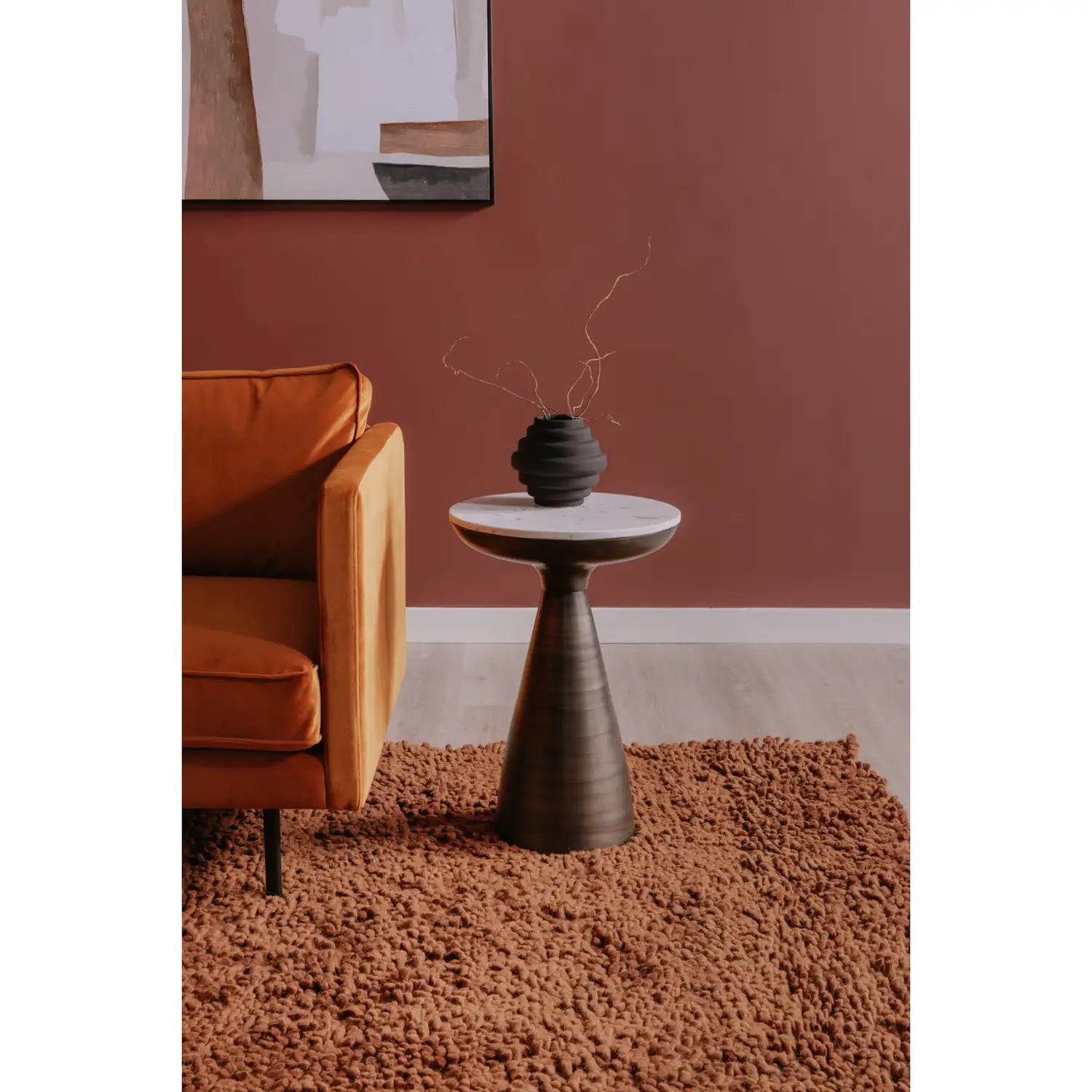 MOES FONT ACCENT TABLES - Side
