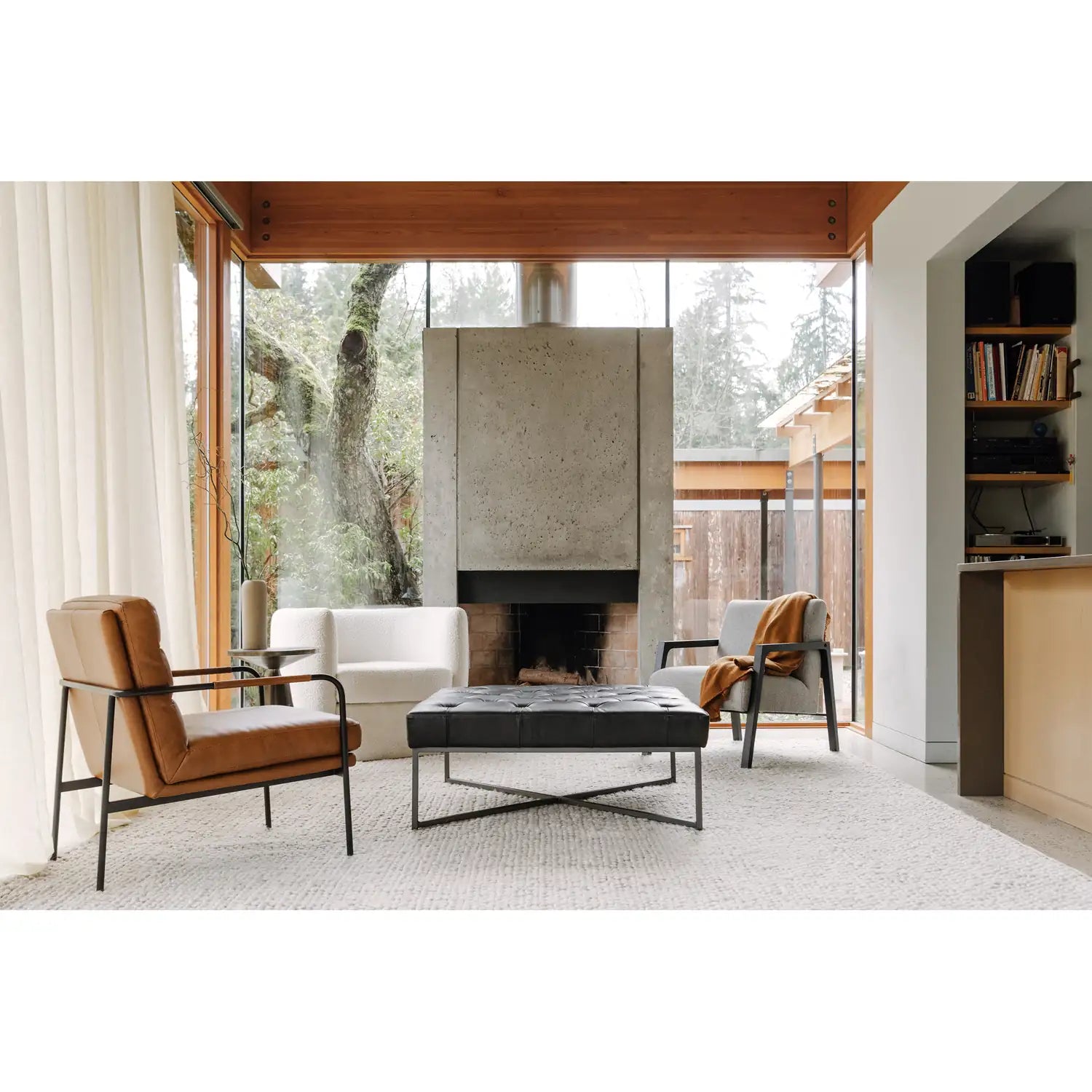 MOES SONJA ACCENT TABLES - Side