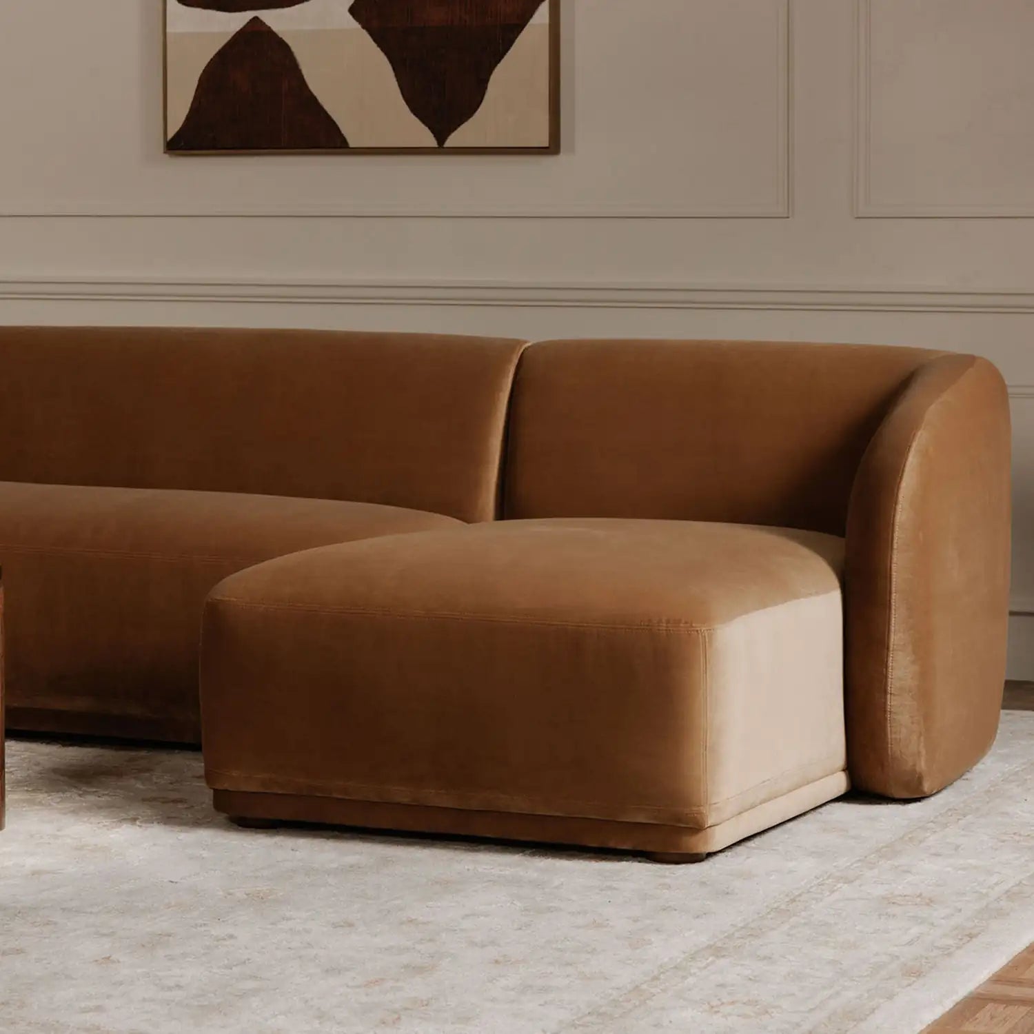 MOES, FAYE SECTIONALS, SOFA
