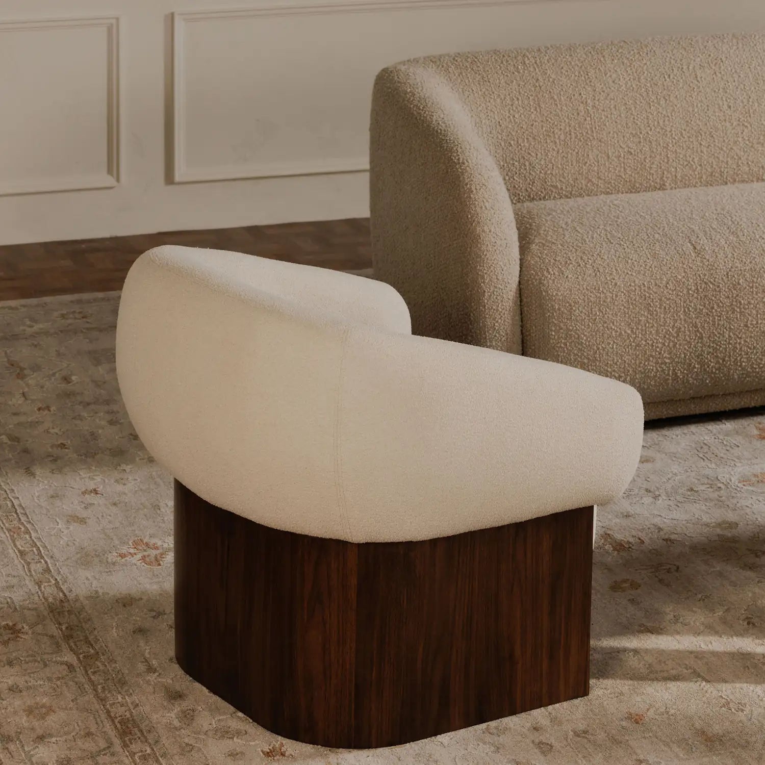 MOES, OTTO ACCENT CHAIRS, LOUNGE