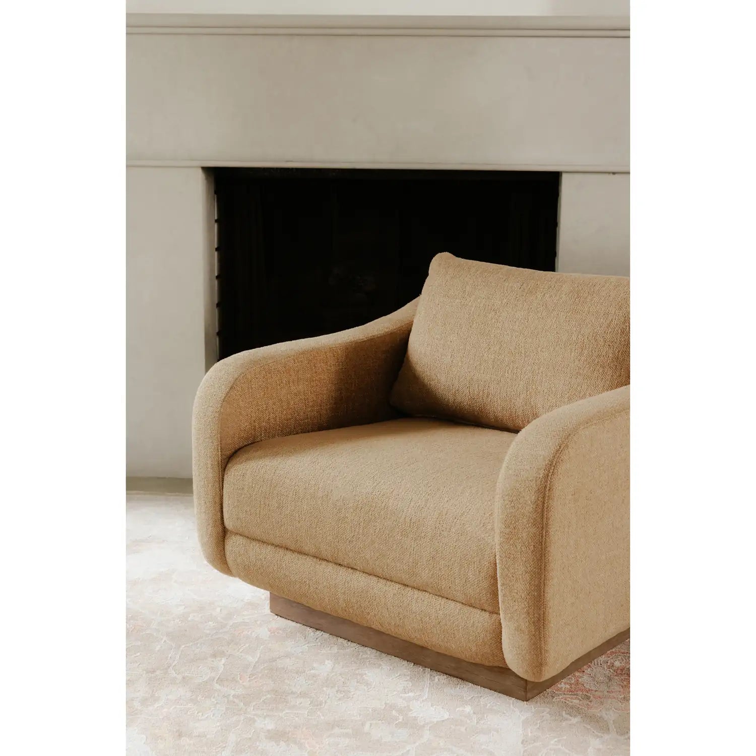 MOES, KEANE LOUNGE CHAIRS, LOUNGE