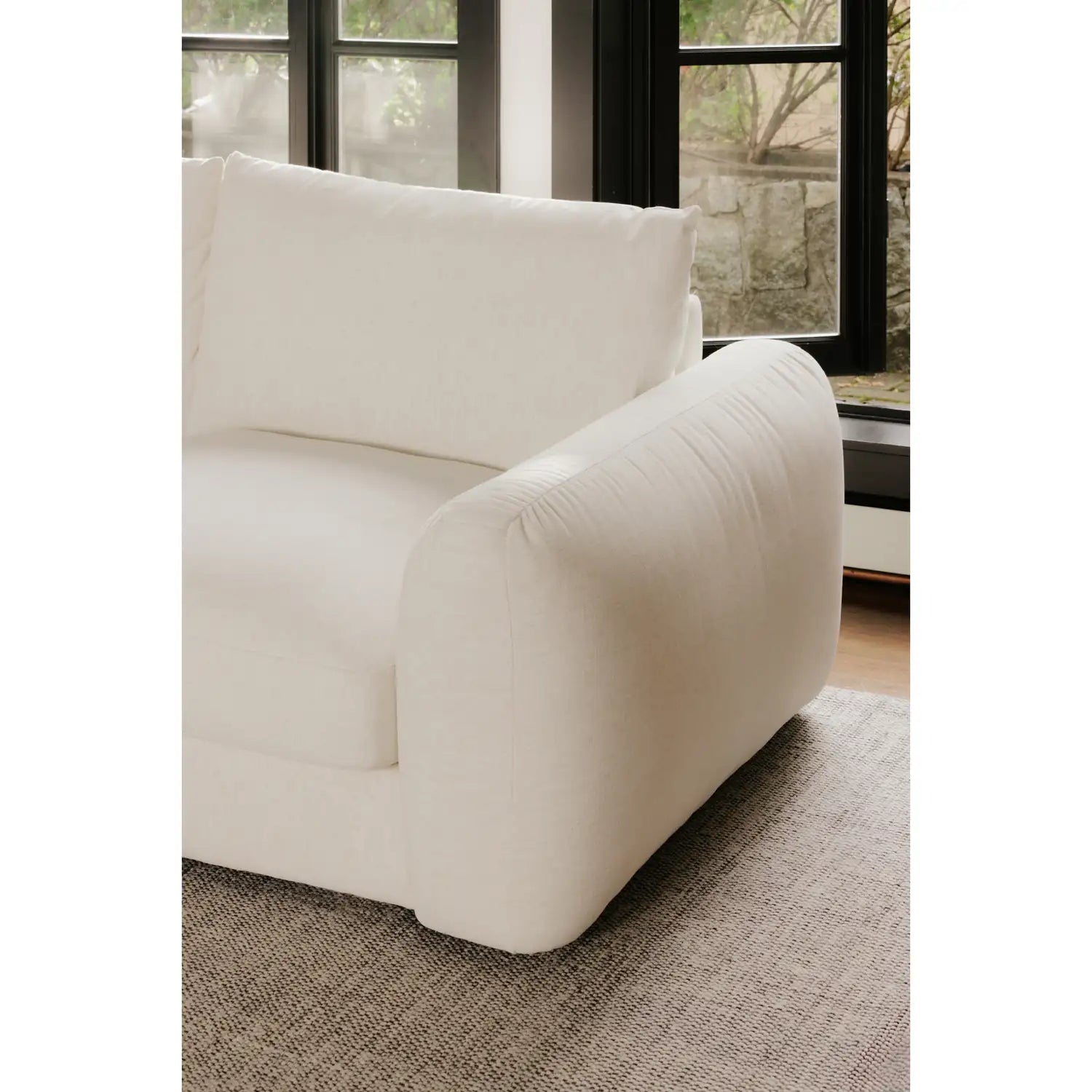 MOES, BERGA SECTIONALS, SOFA