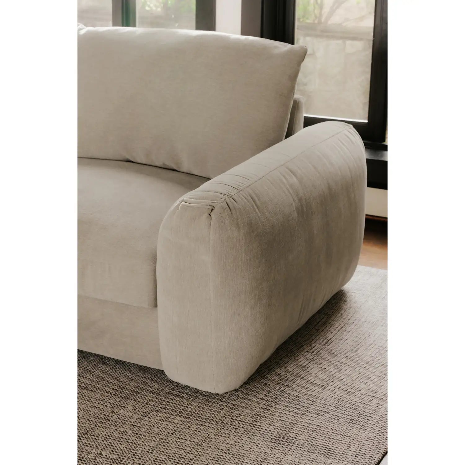 MOES, BERGA SECTIONALS, SOFA