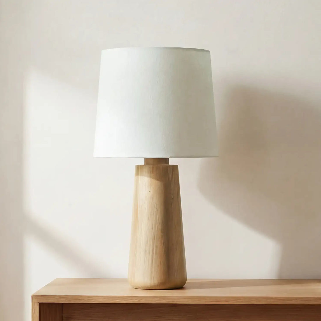 MOES, IVY TABLE LAMPS, TABLE LAMPS
