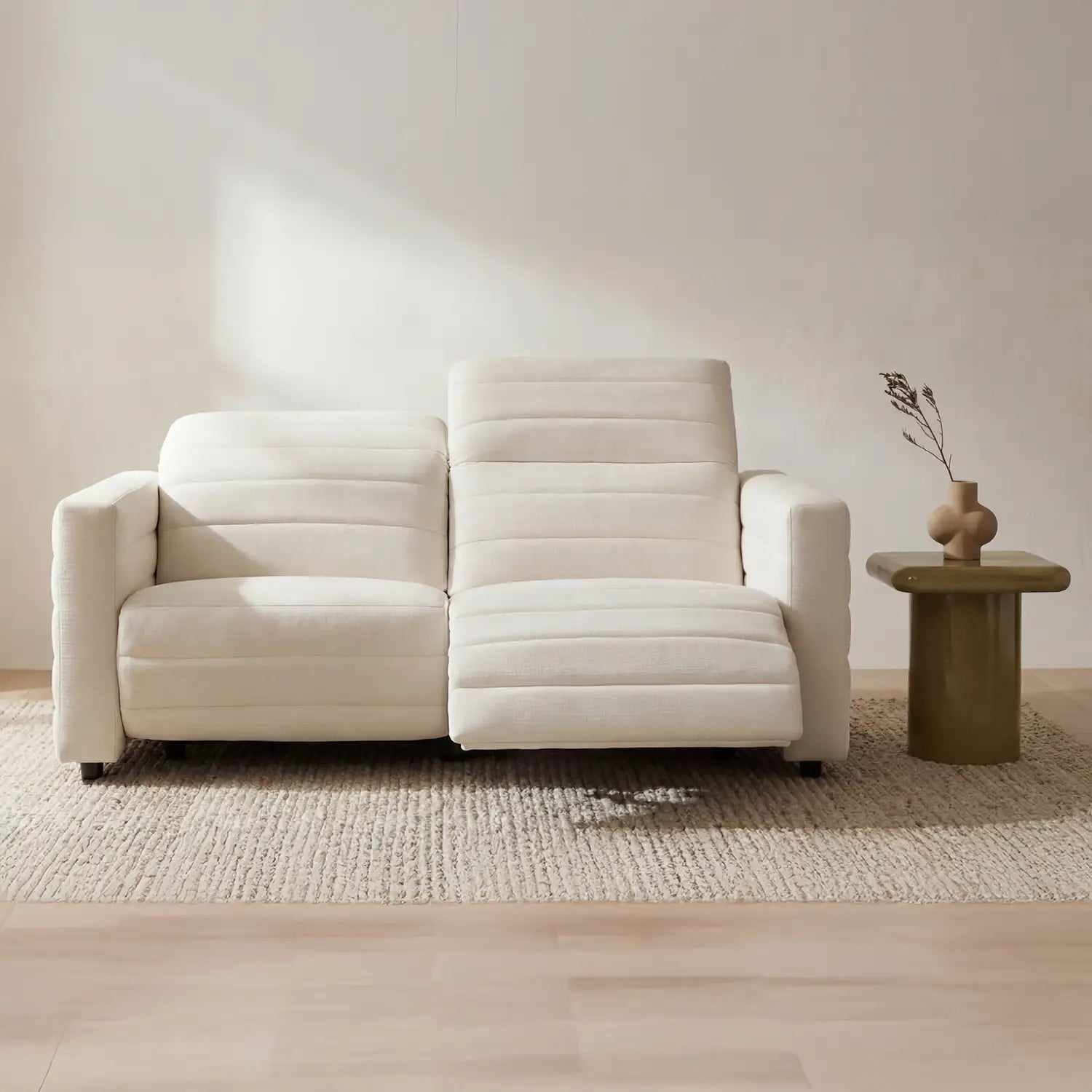 MOES, JUNO SOFAS, SOFA