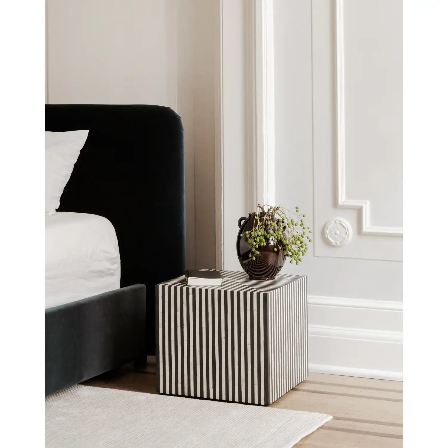 MOES TERNING SIDE TABLES - Side