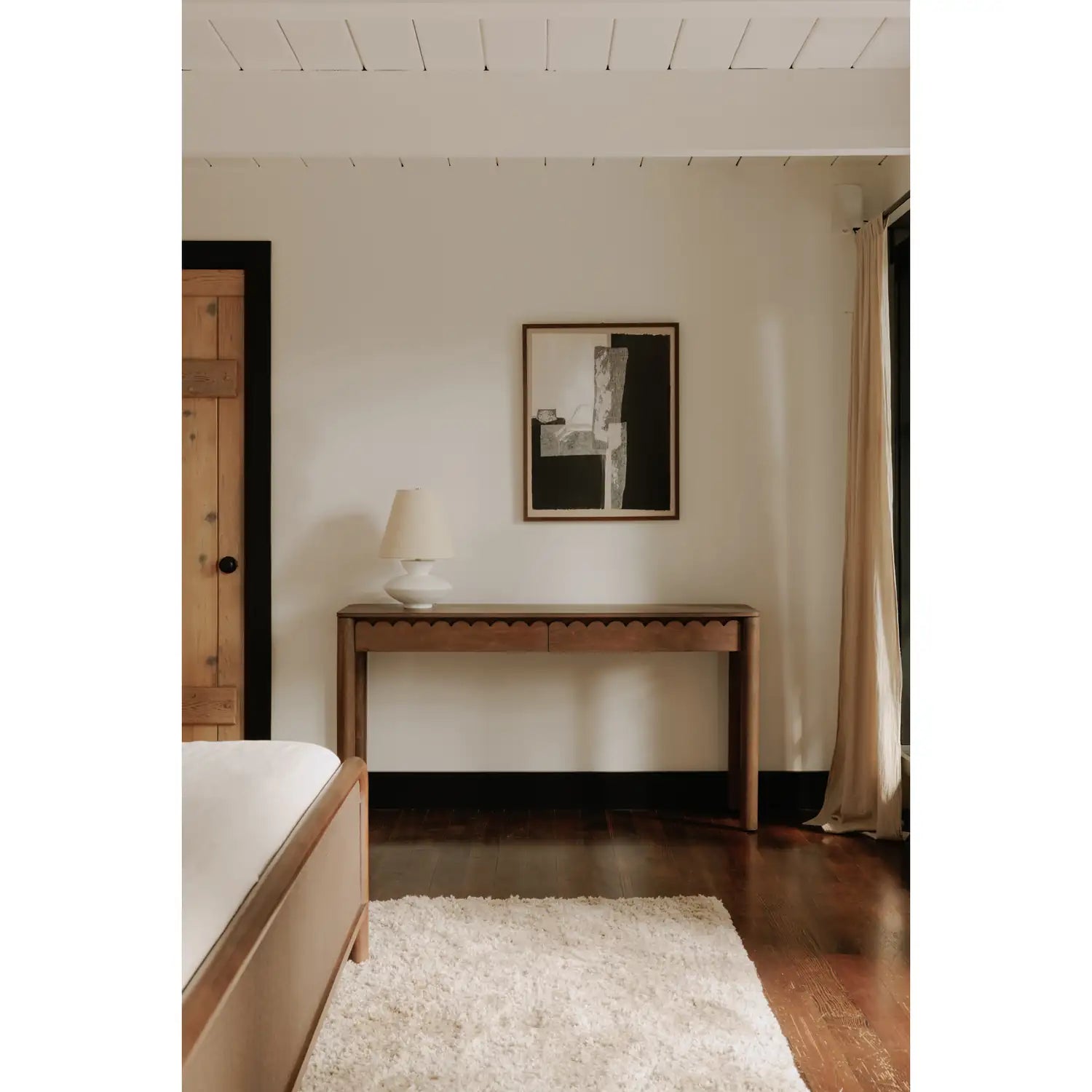 MOES WILEY CONSOLE TABLES - Consoles