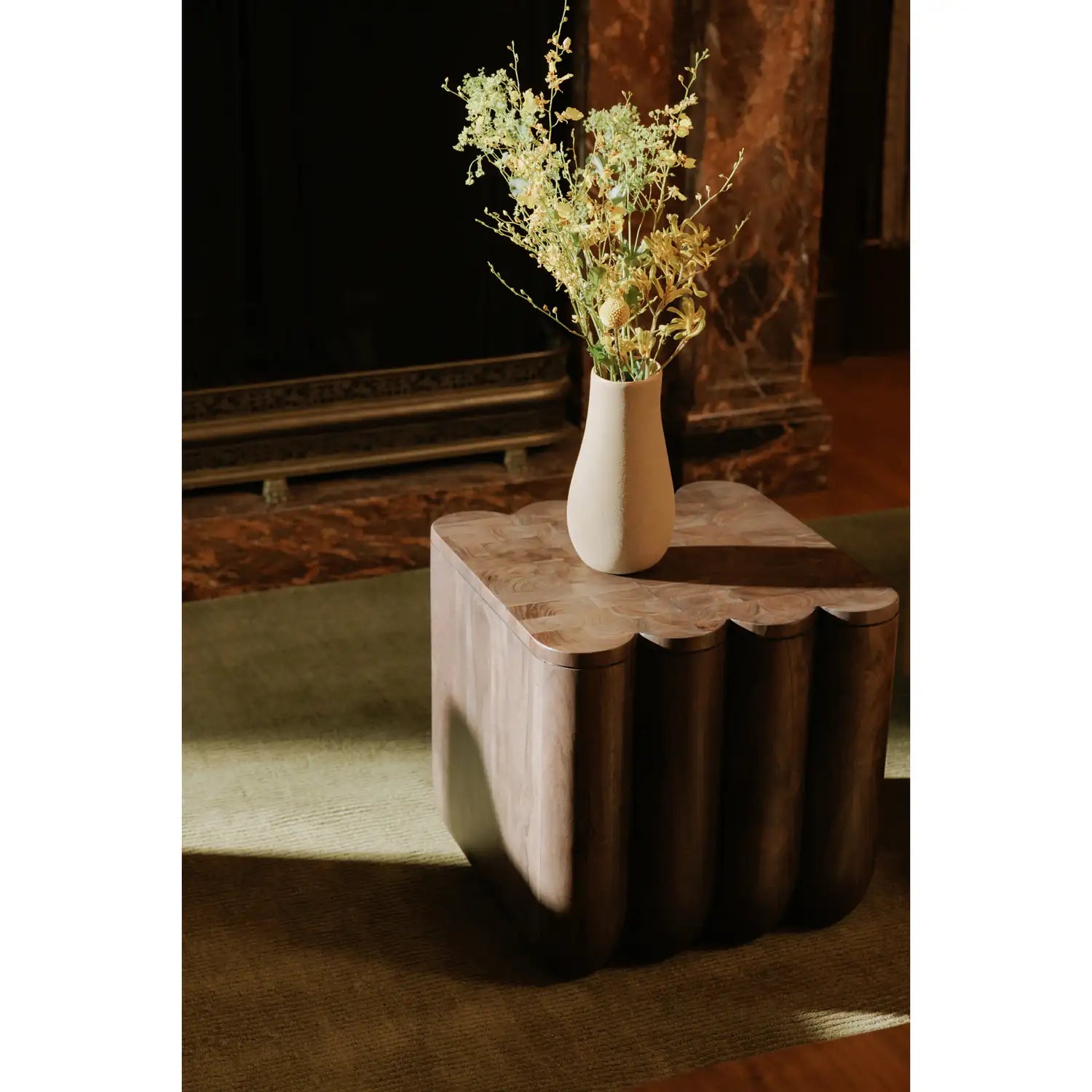 MOES PUNYO ACCENT TABLES - Side