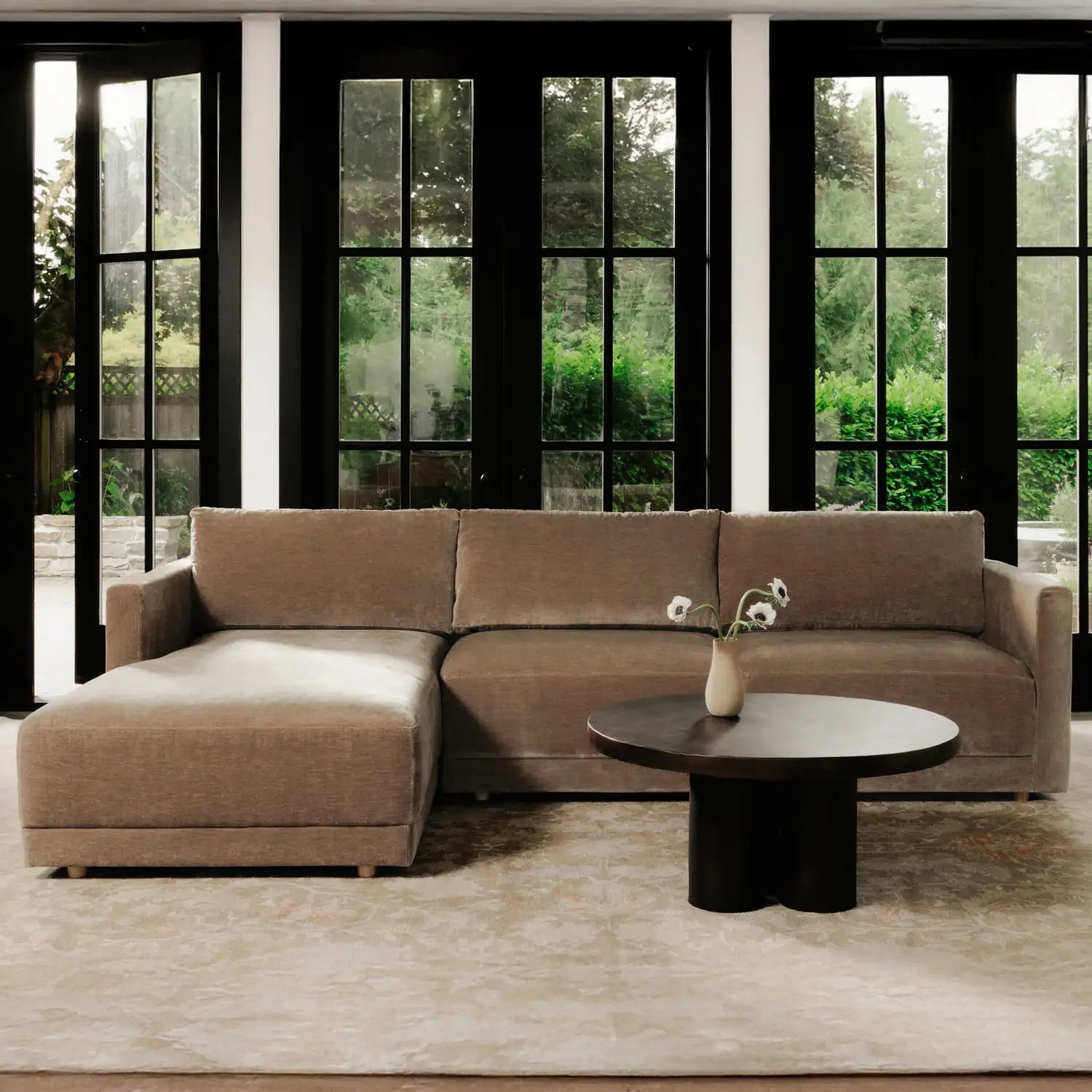 MOES, BRYN SECTIONALS, SOFA