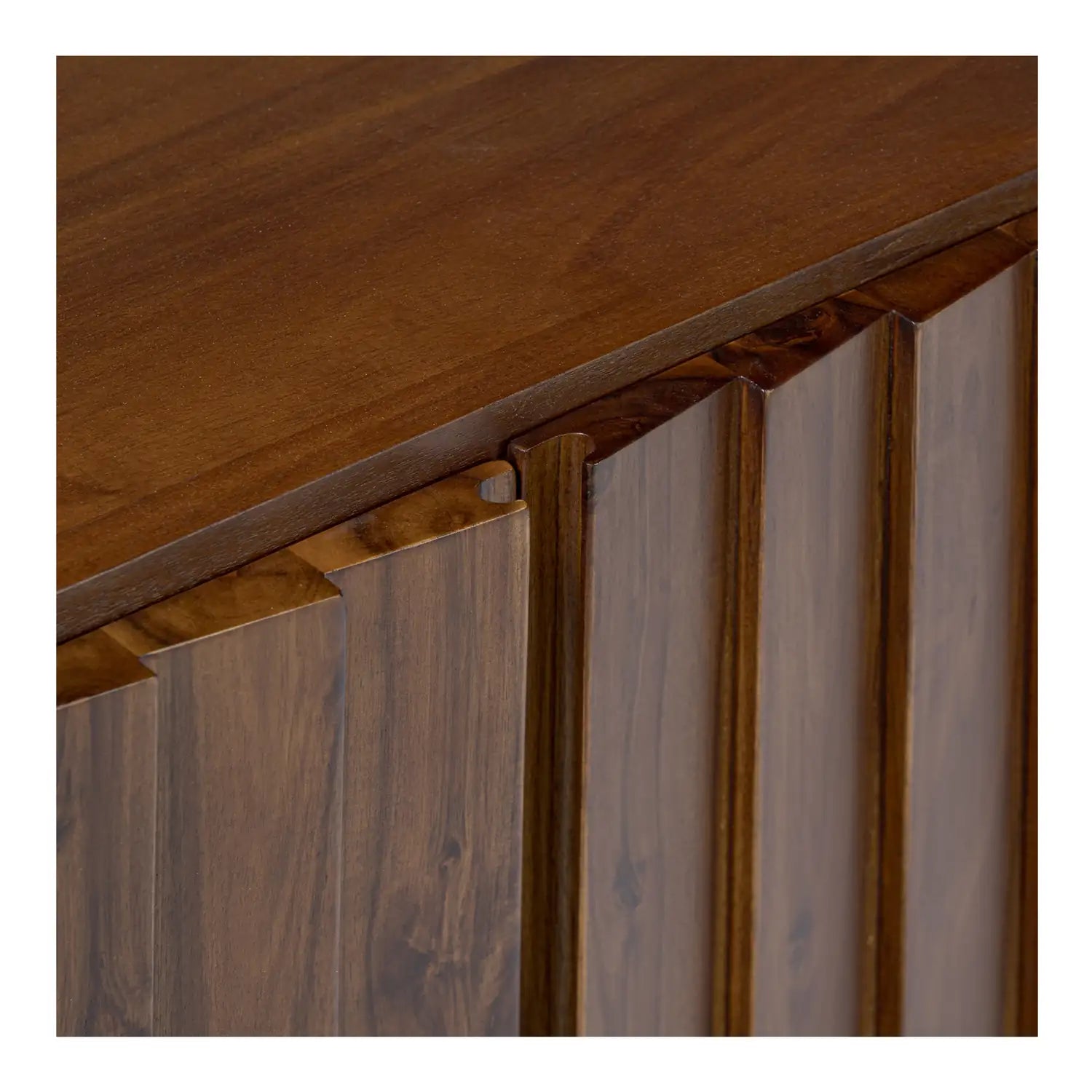 MOES LINCOLN CABINETS - Cabinets & Bar